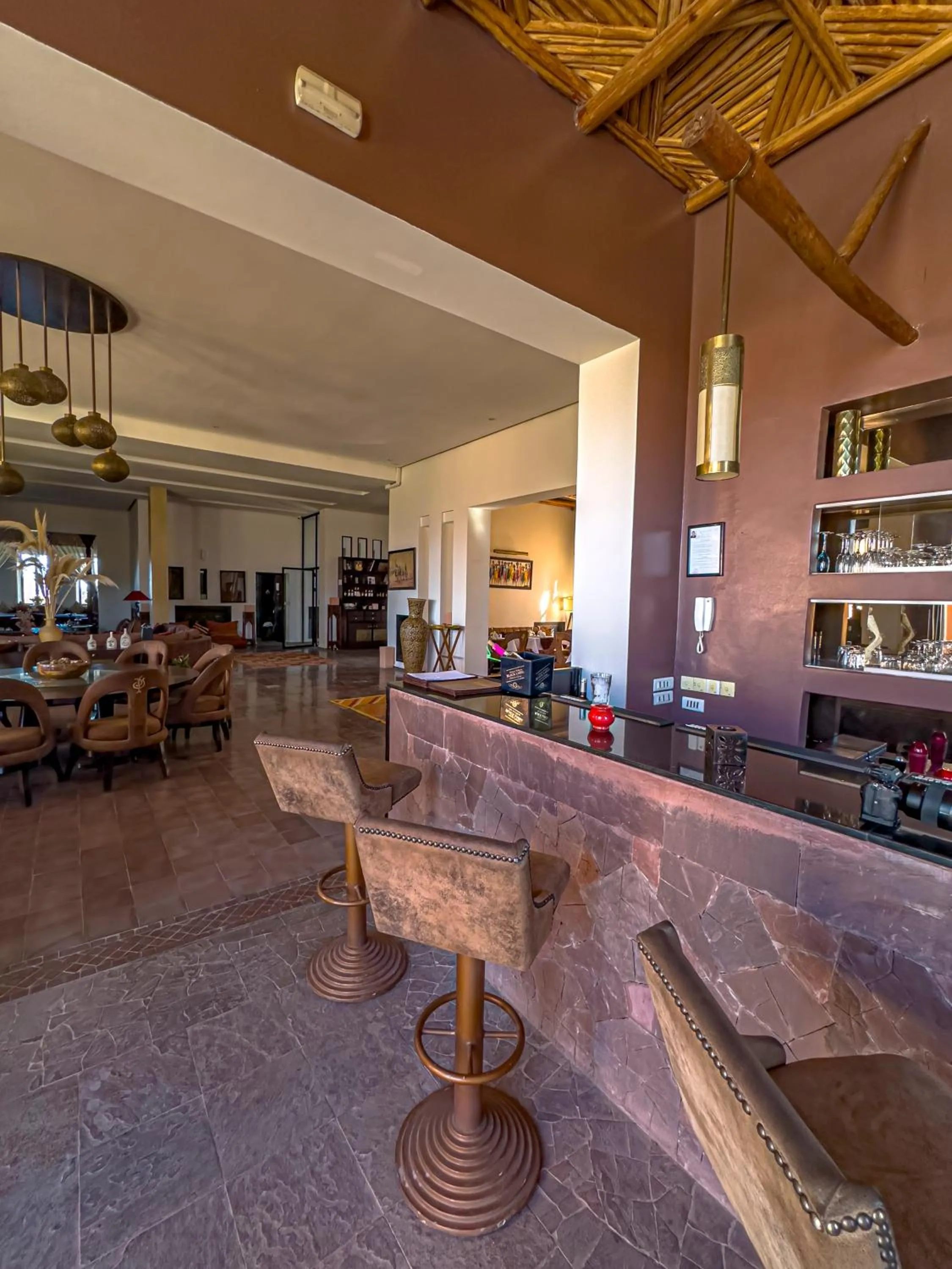 Lounge or bar in Kasbah Agounsane Hotel & Spa