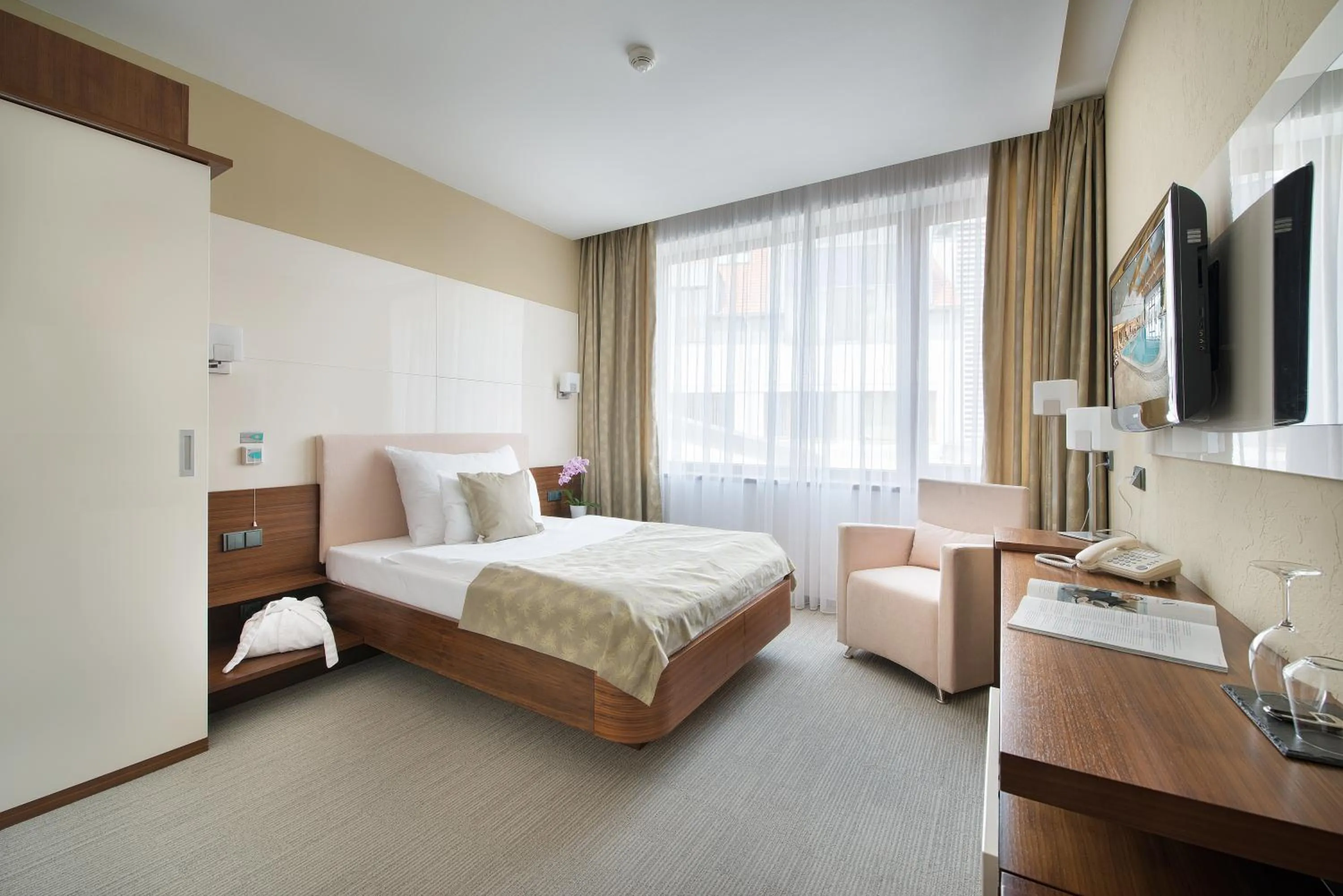 Bed in Wellness Hotel Diamant