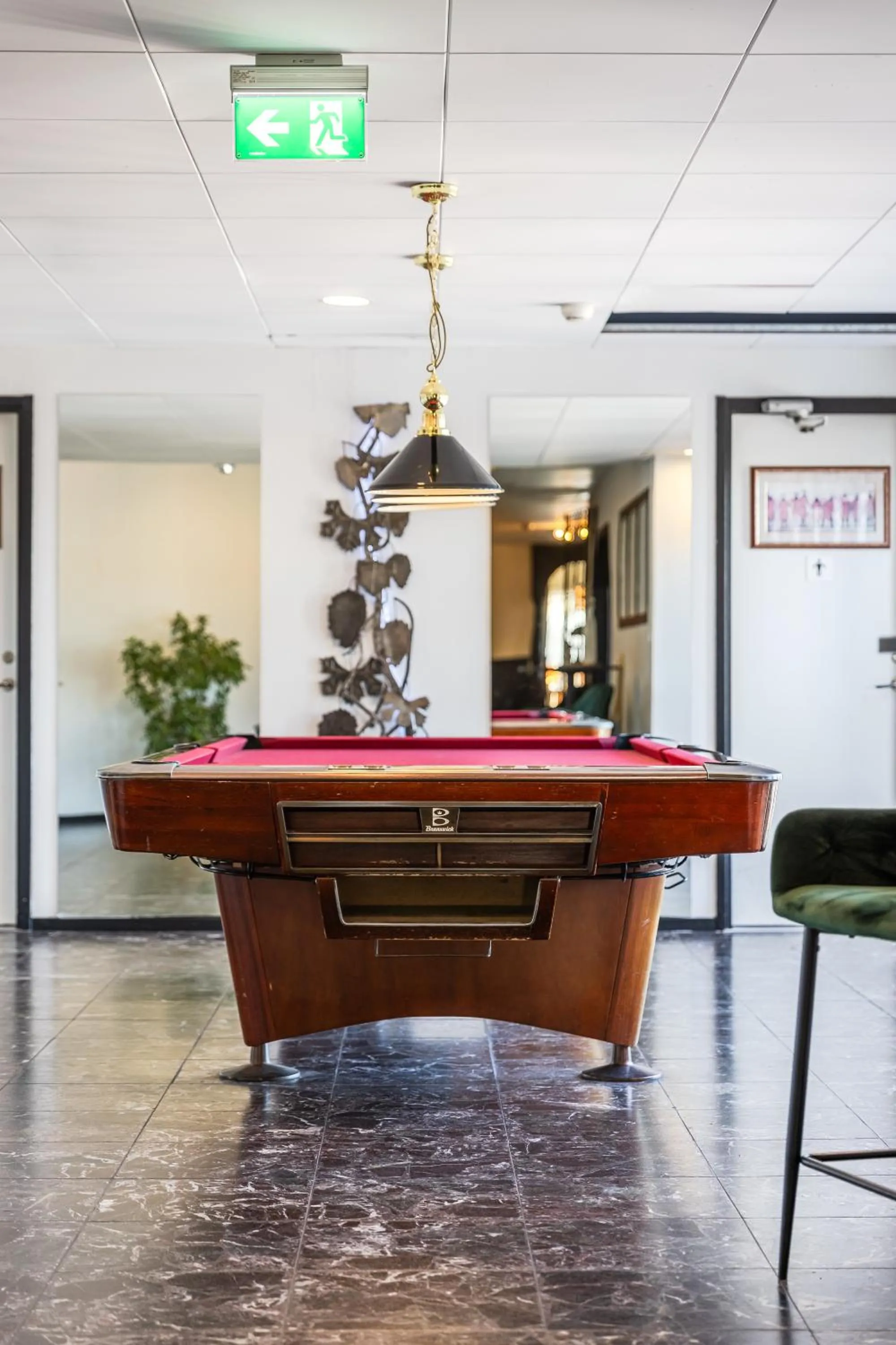 Billiard in Hotell Kung Gösta by First