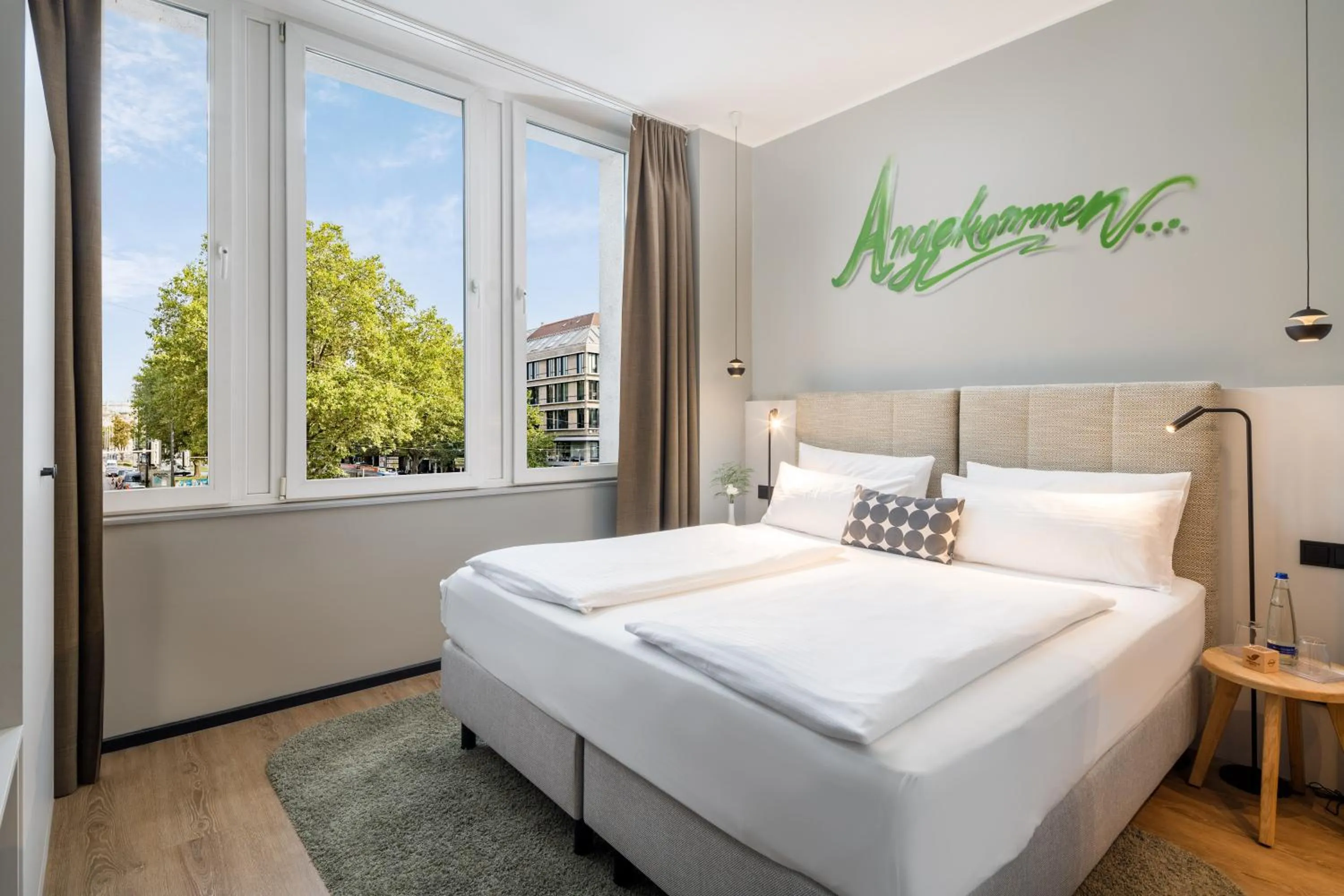 Bed in KOOS Hotel&Apartments - City Aparthotel