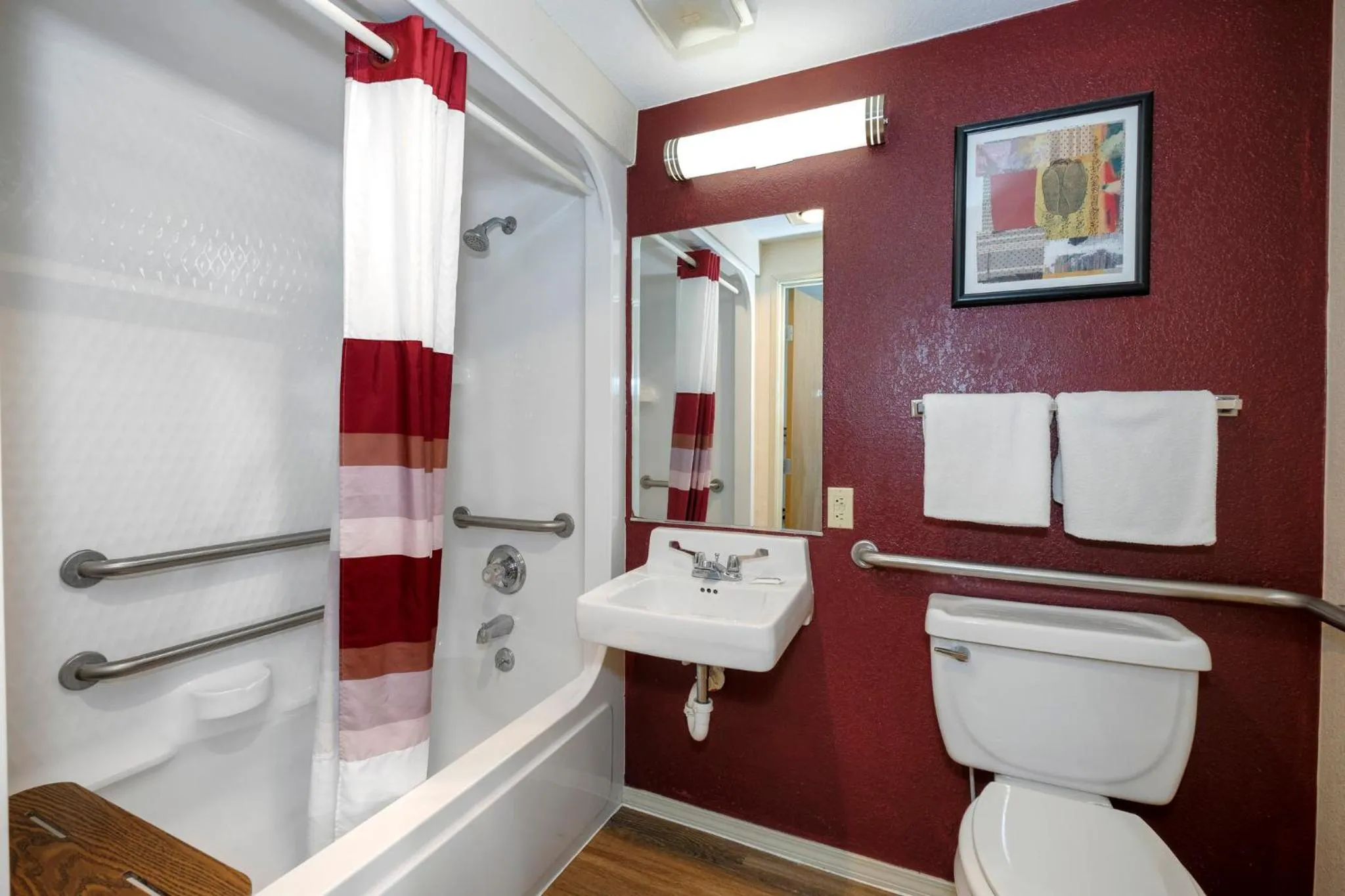 Bathroom in Holtoninnandsuites