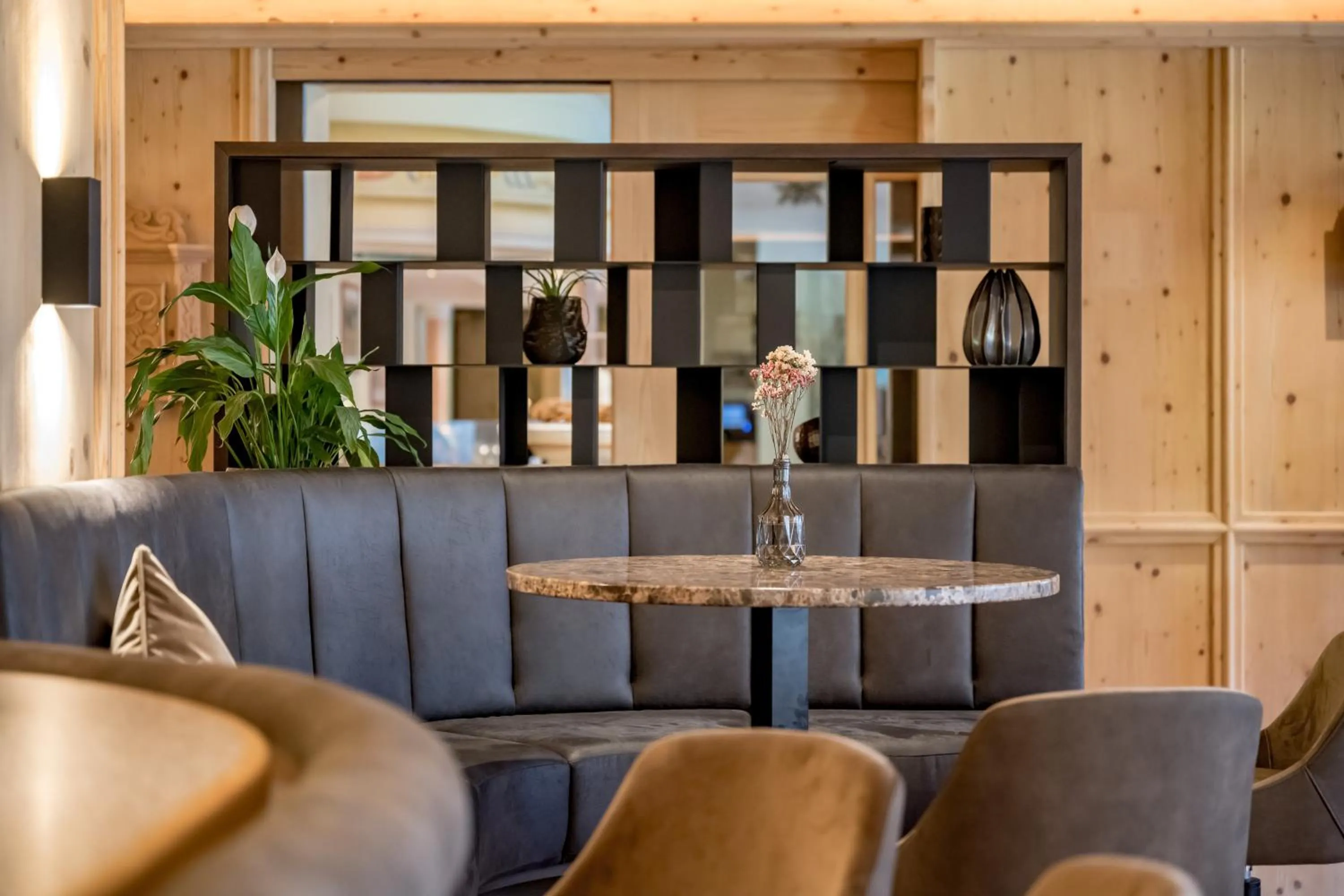 Lounge or bar in Wellness & Relax Hotel Milderer Hof