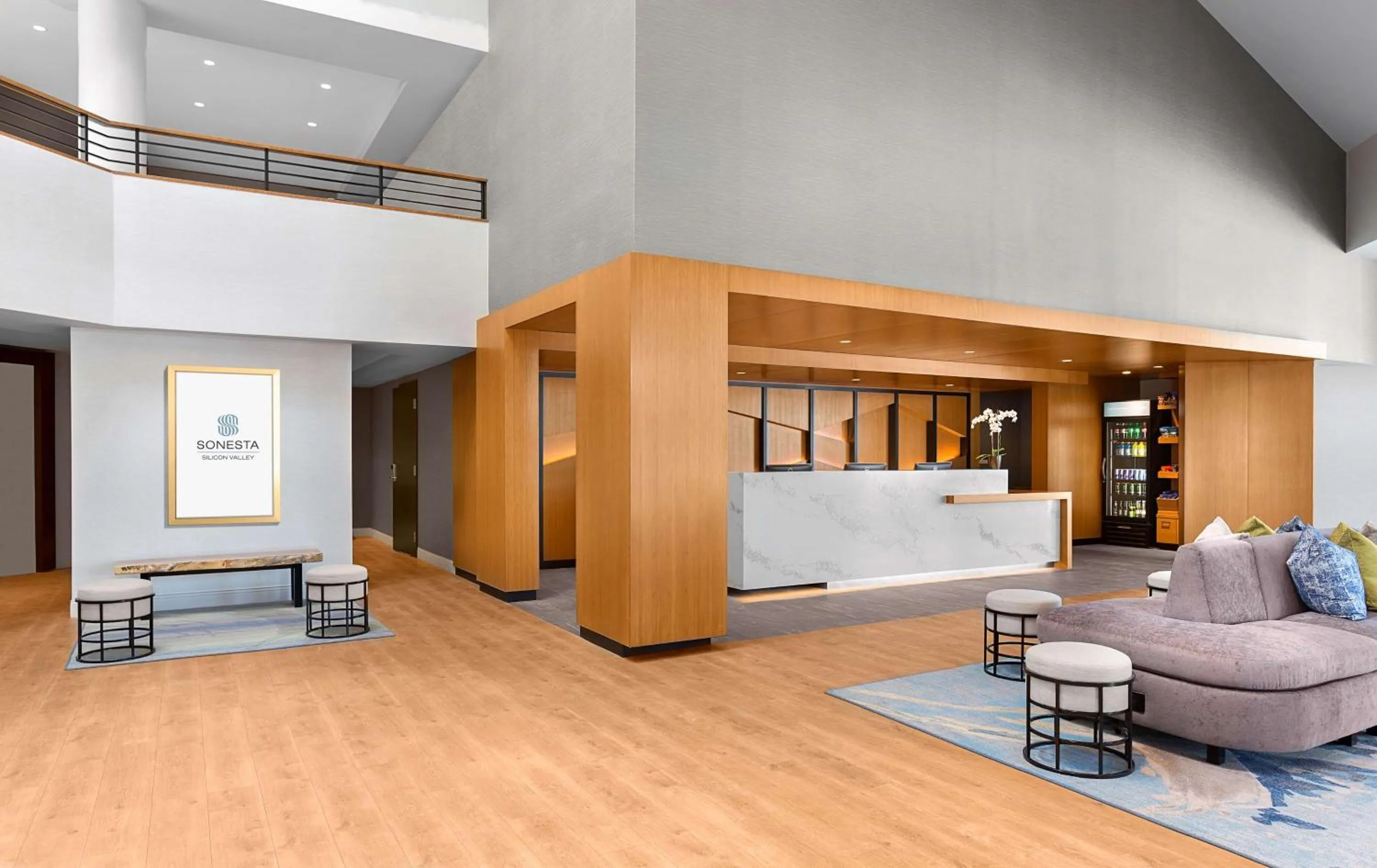 Facade/entrance in Sonesta Silicon Valley