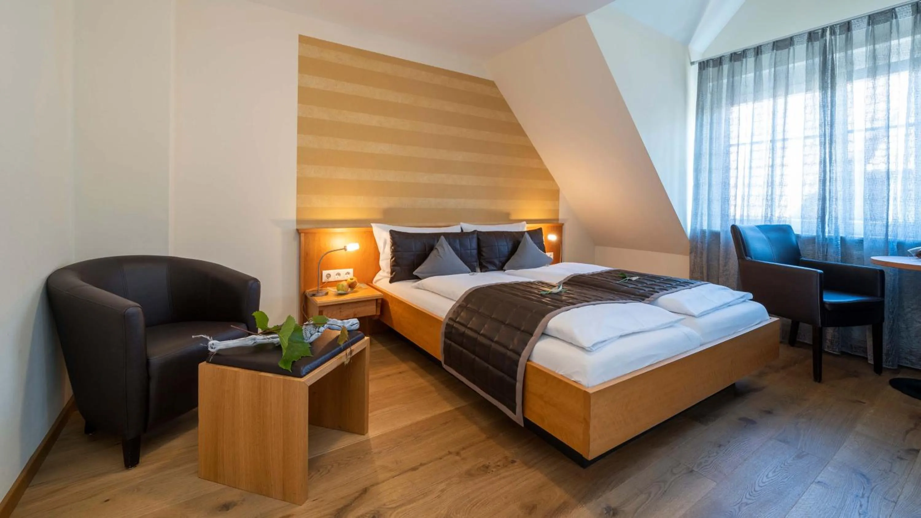 Bed in Boutiquehotel zur Winzerstube - Adults Only