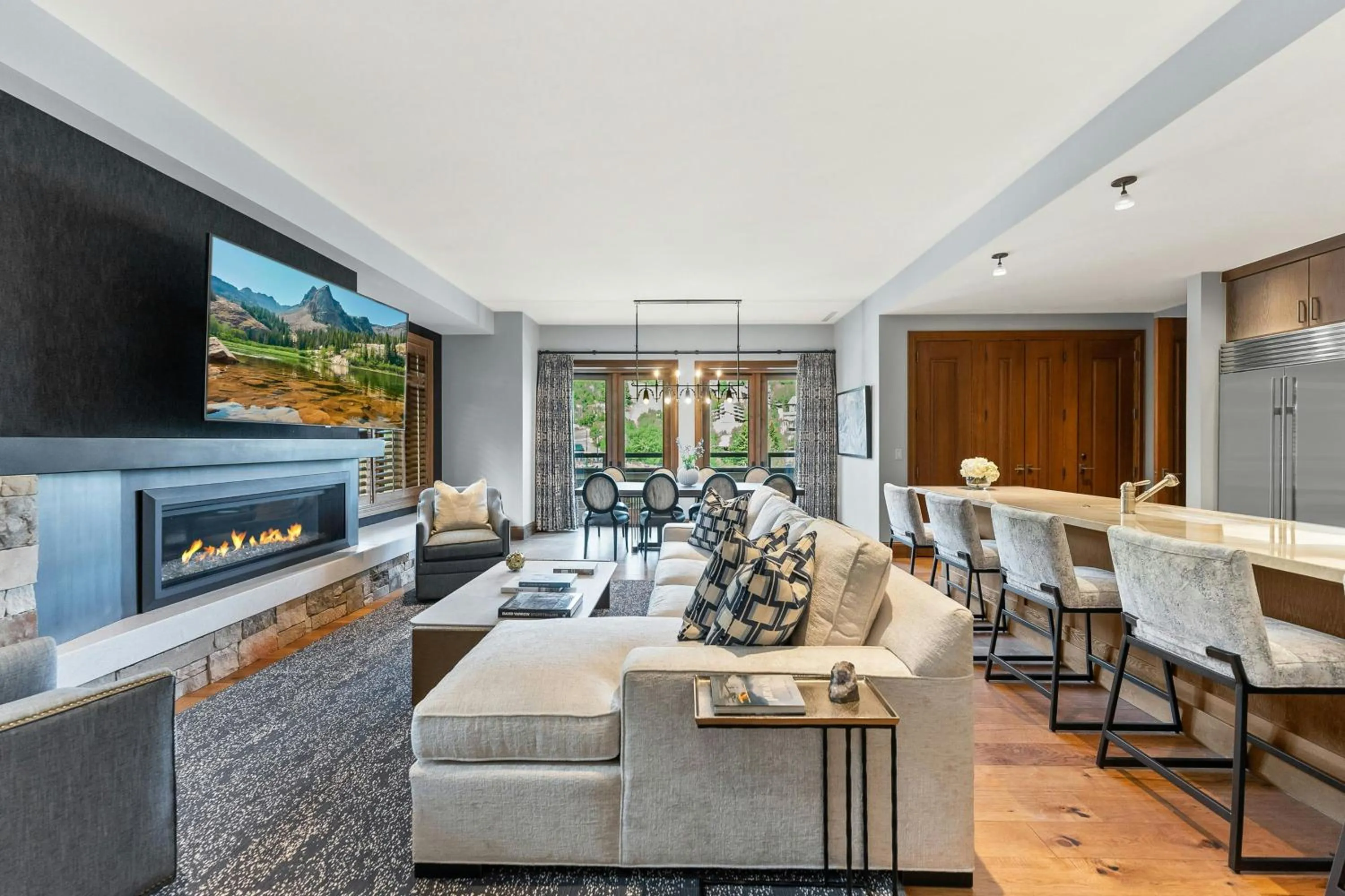 Photo of the whole room in St. Regis Deer Valley