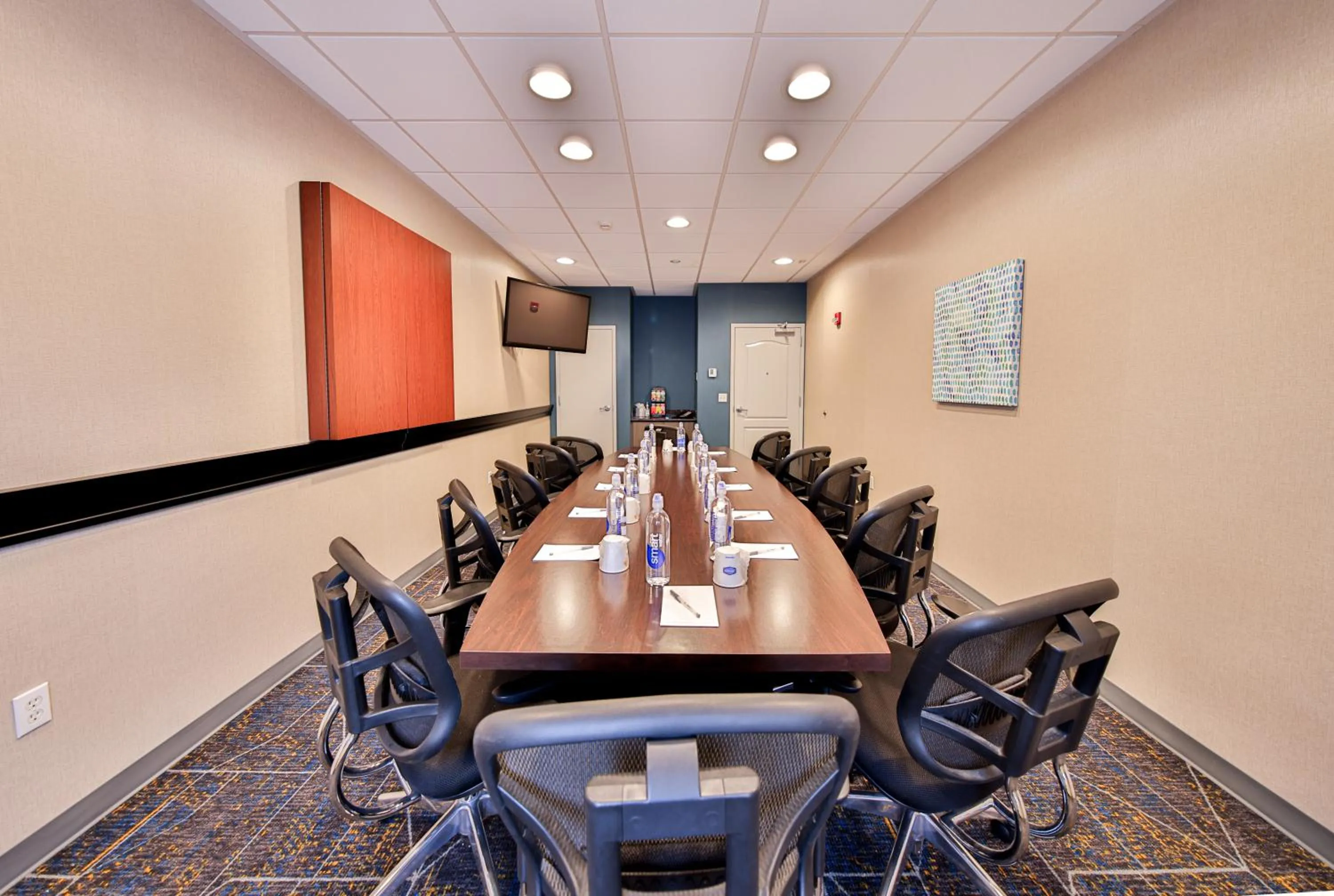 Meeting/conference room in Hampton Inn & Suites by Hilton Seattle/Kent