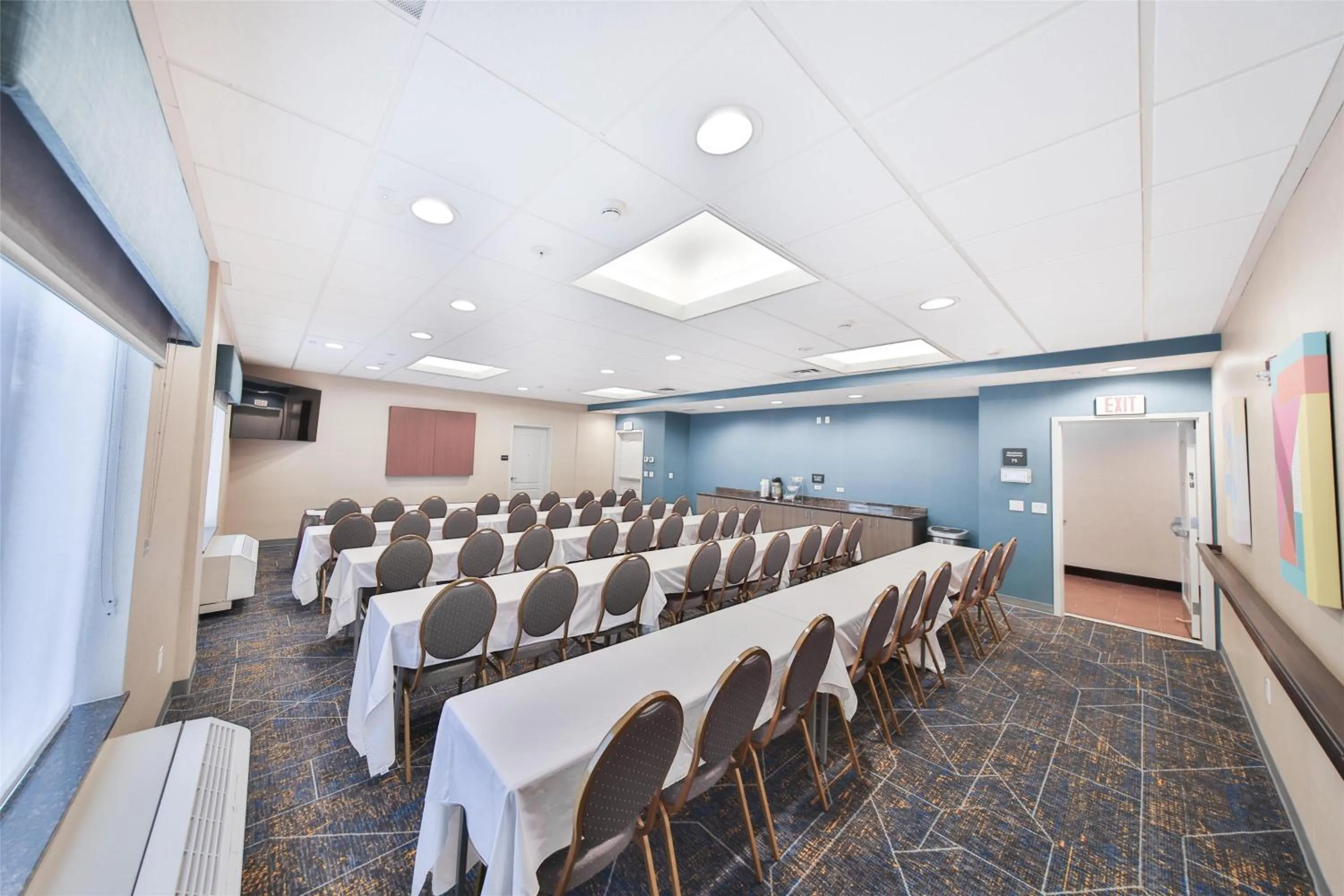 Meeting/conference room in Hampton Inn & Suites by Hilton Seattle/Kent