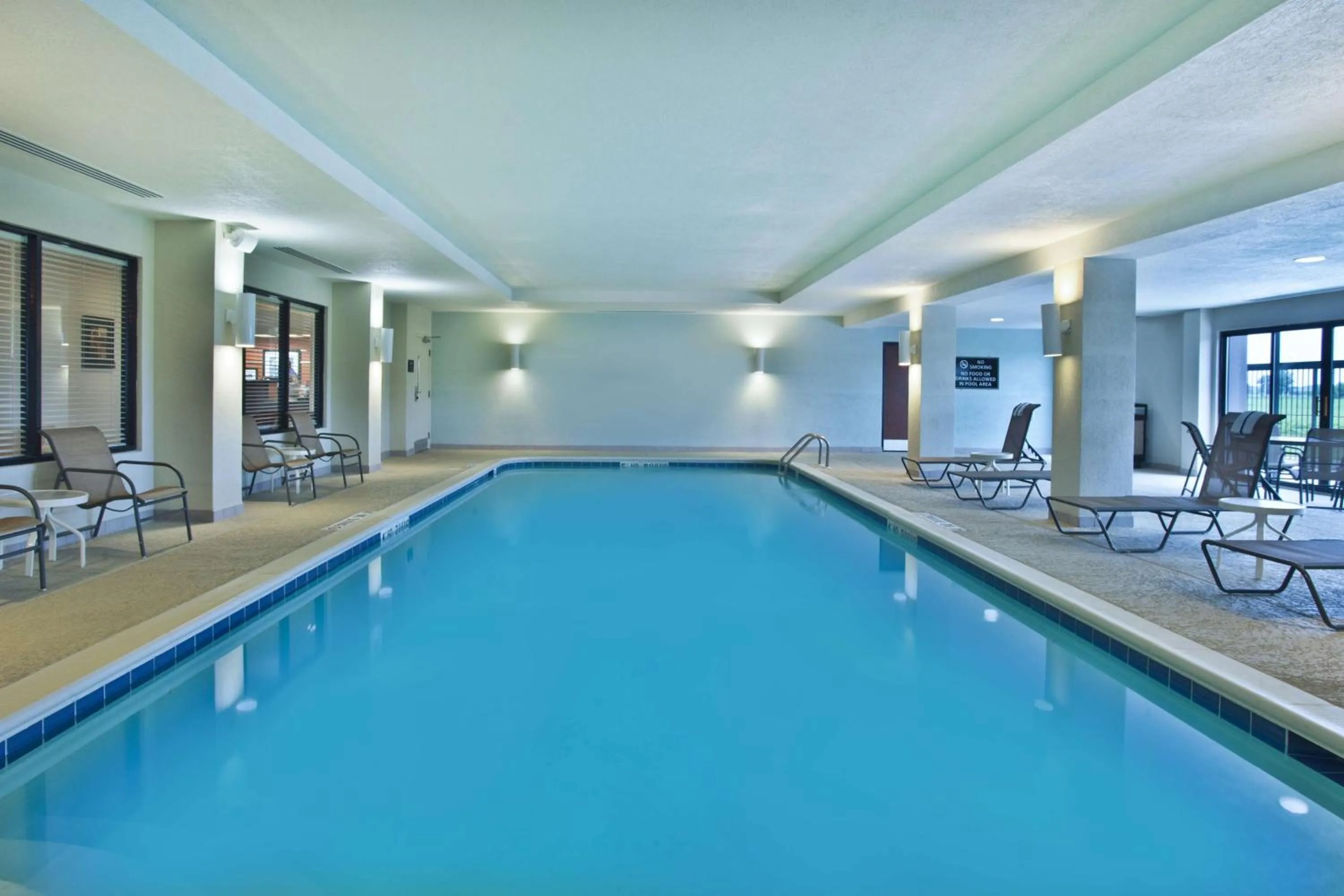Pool view, Swimming Pool in Baymont by Wyndham Boston Heights/Hudson