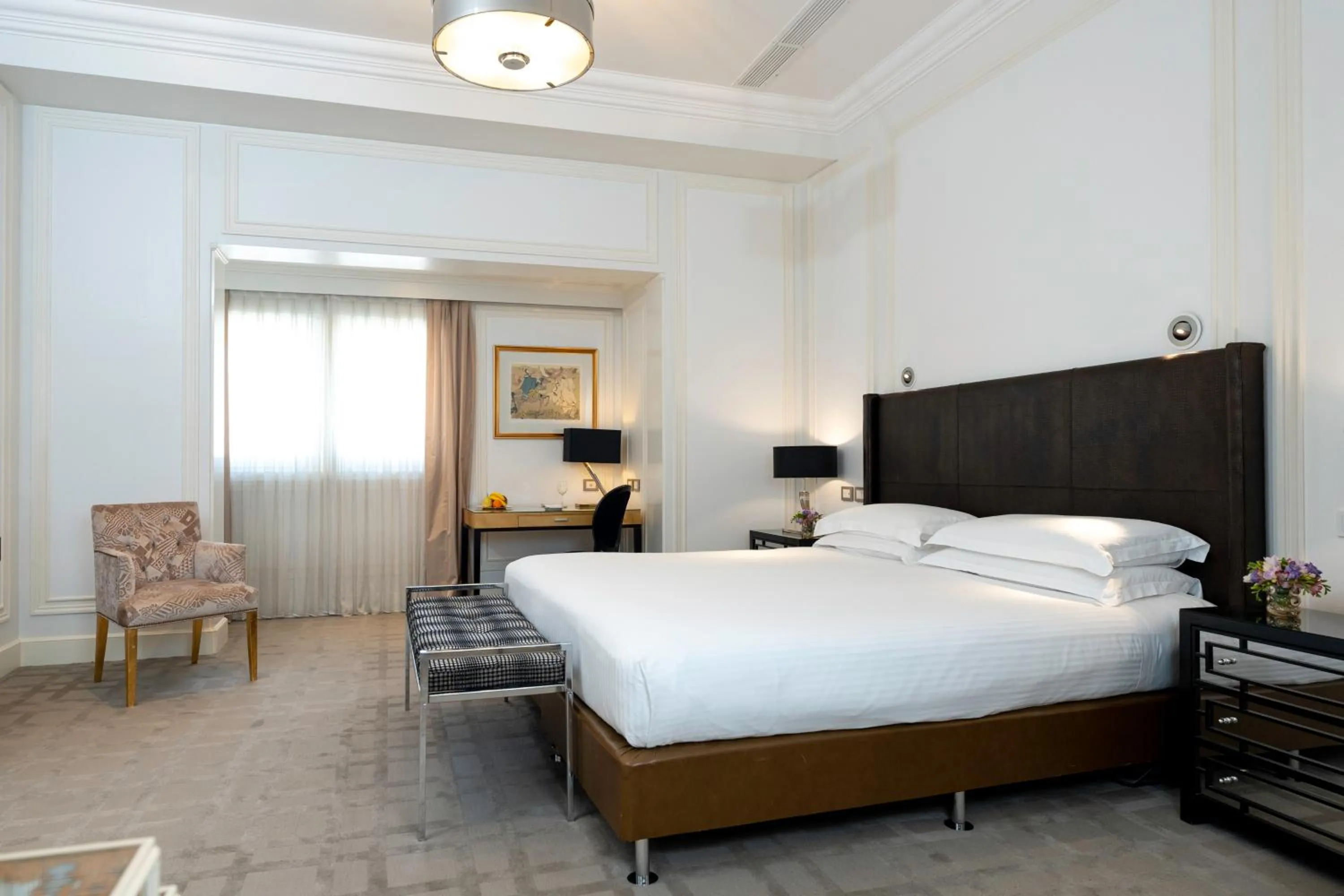 Photo of the whole room, Bed in Alvear Palace Hotel - Leading Hotels of the World