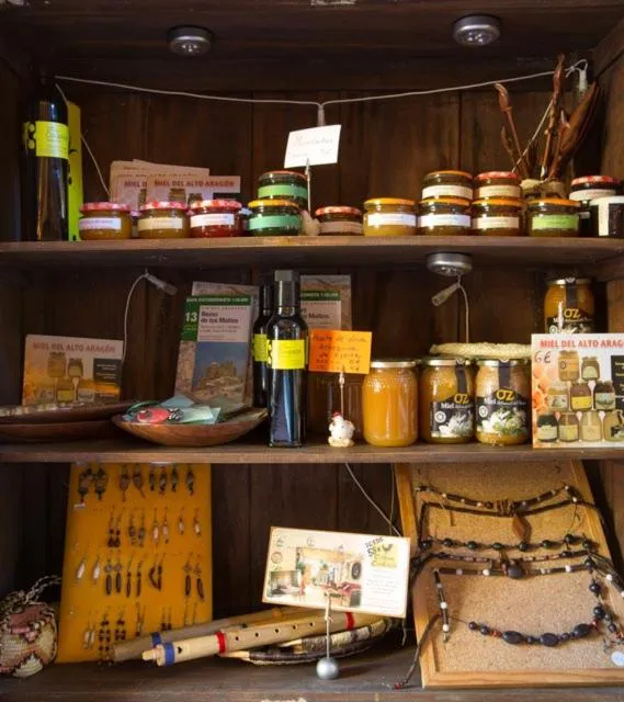 On-site shops in El Corral De Concilio