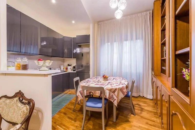 Communal lounge/ TV room in Valla18 Guesthouse