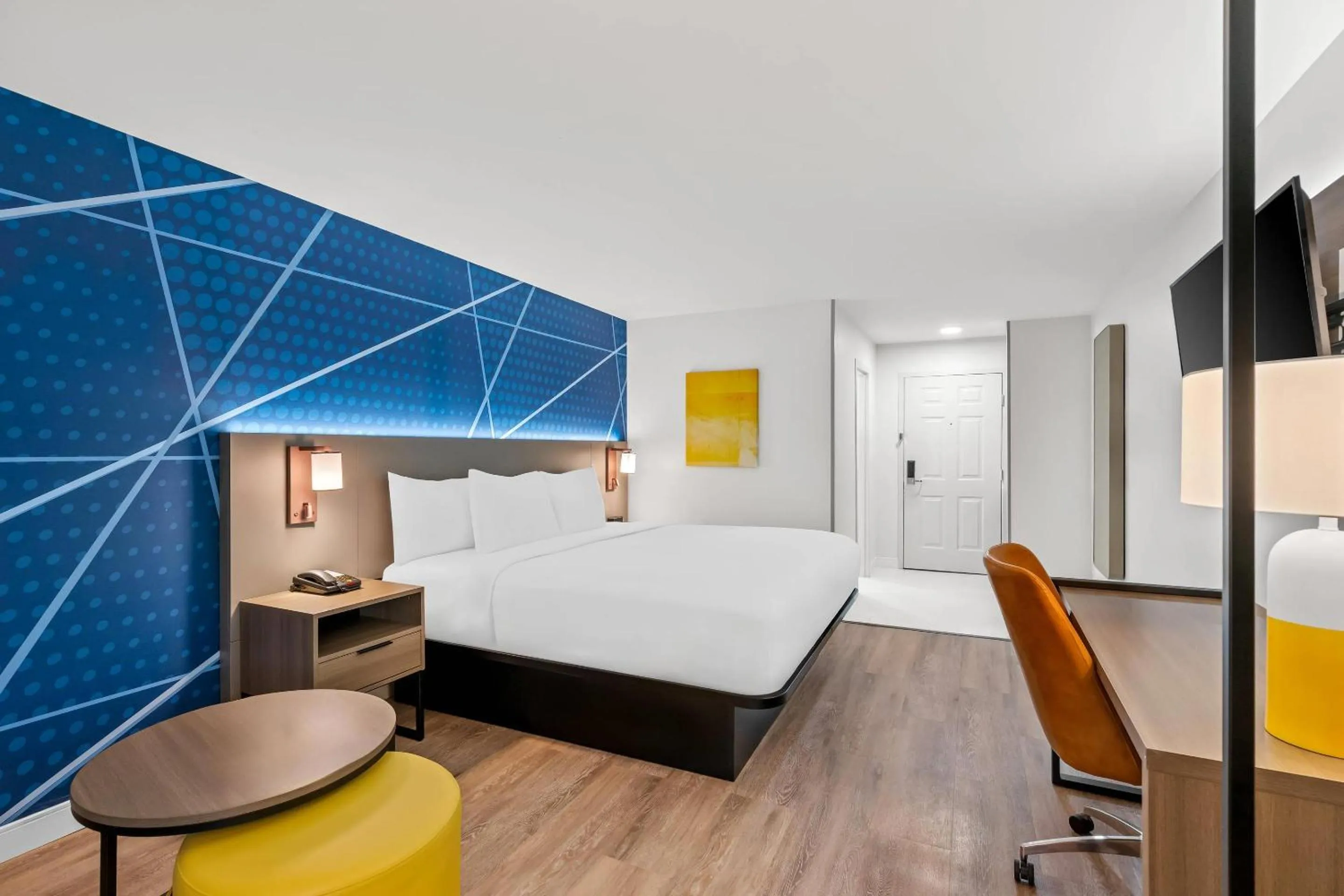 Bedroom, Bed in Comfort Inn & Suites Salt Lake City I-80 I-15 Downtown