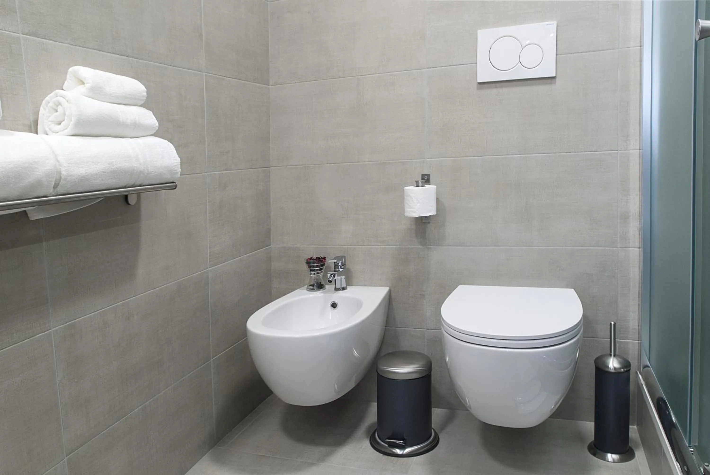 Bathroom in Merulana Holidays