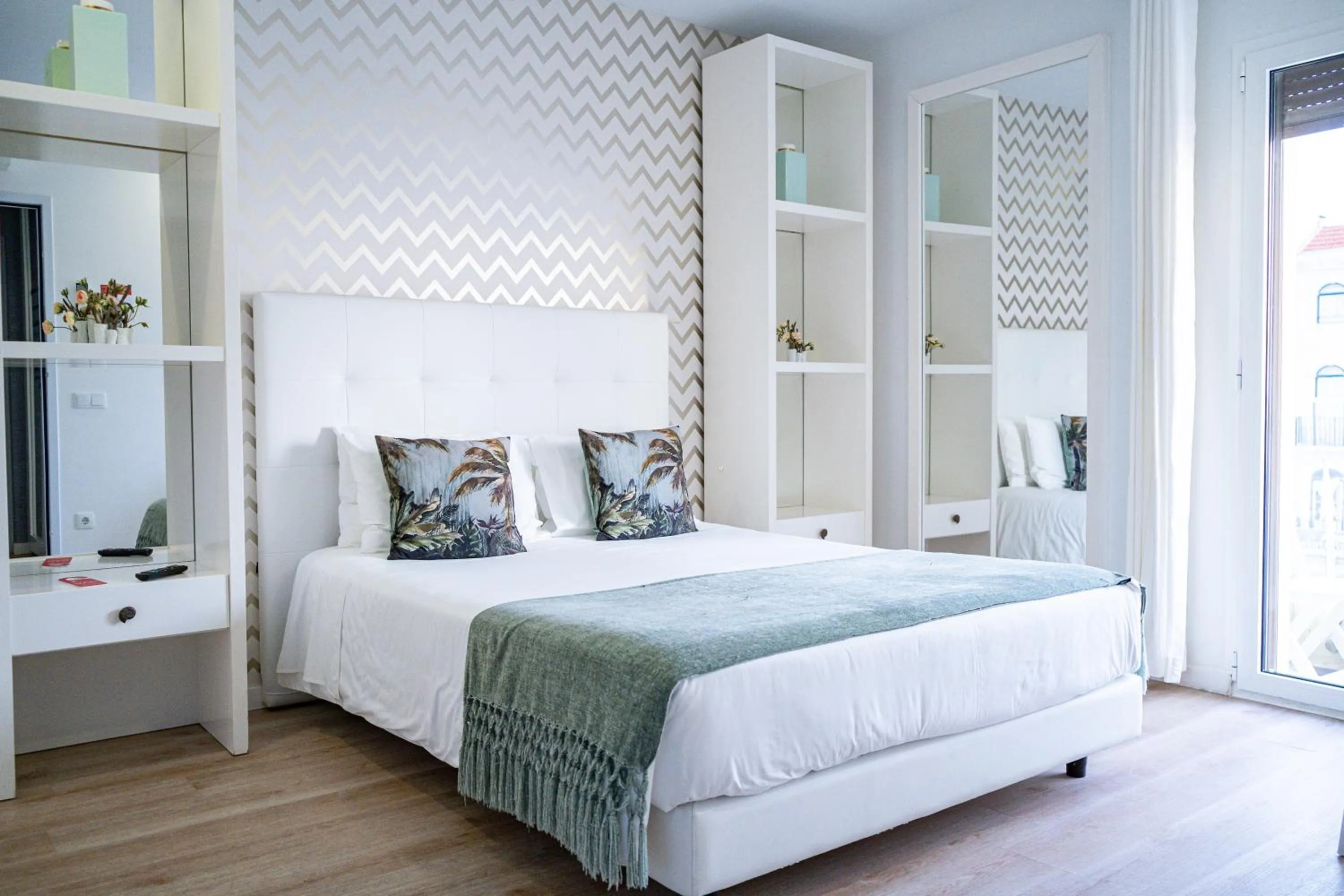 Bed in By the Sea - Nazaré