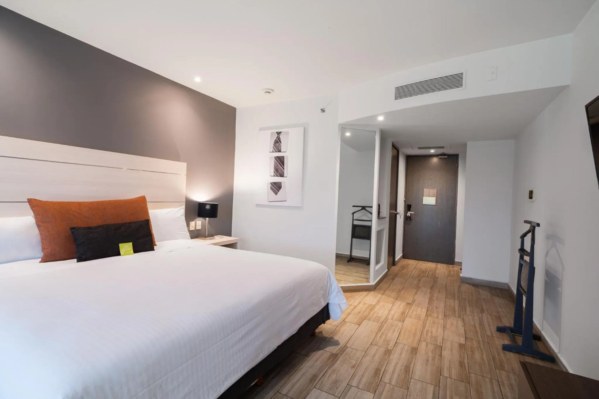 Bed in Real Inn Perinorte