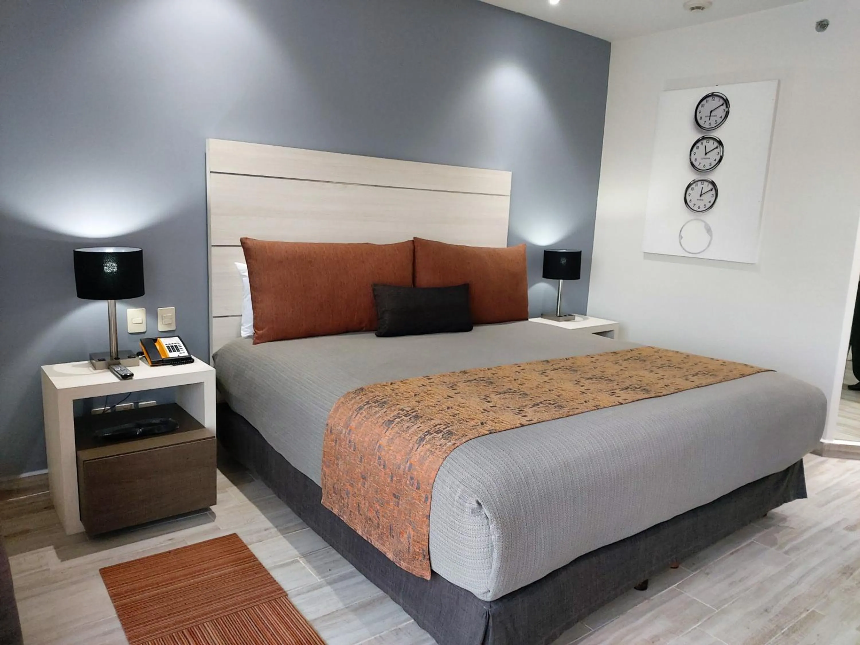 Bedroom, Bed in Real Inn Perinorte