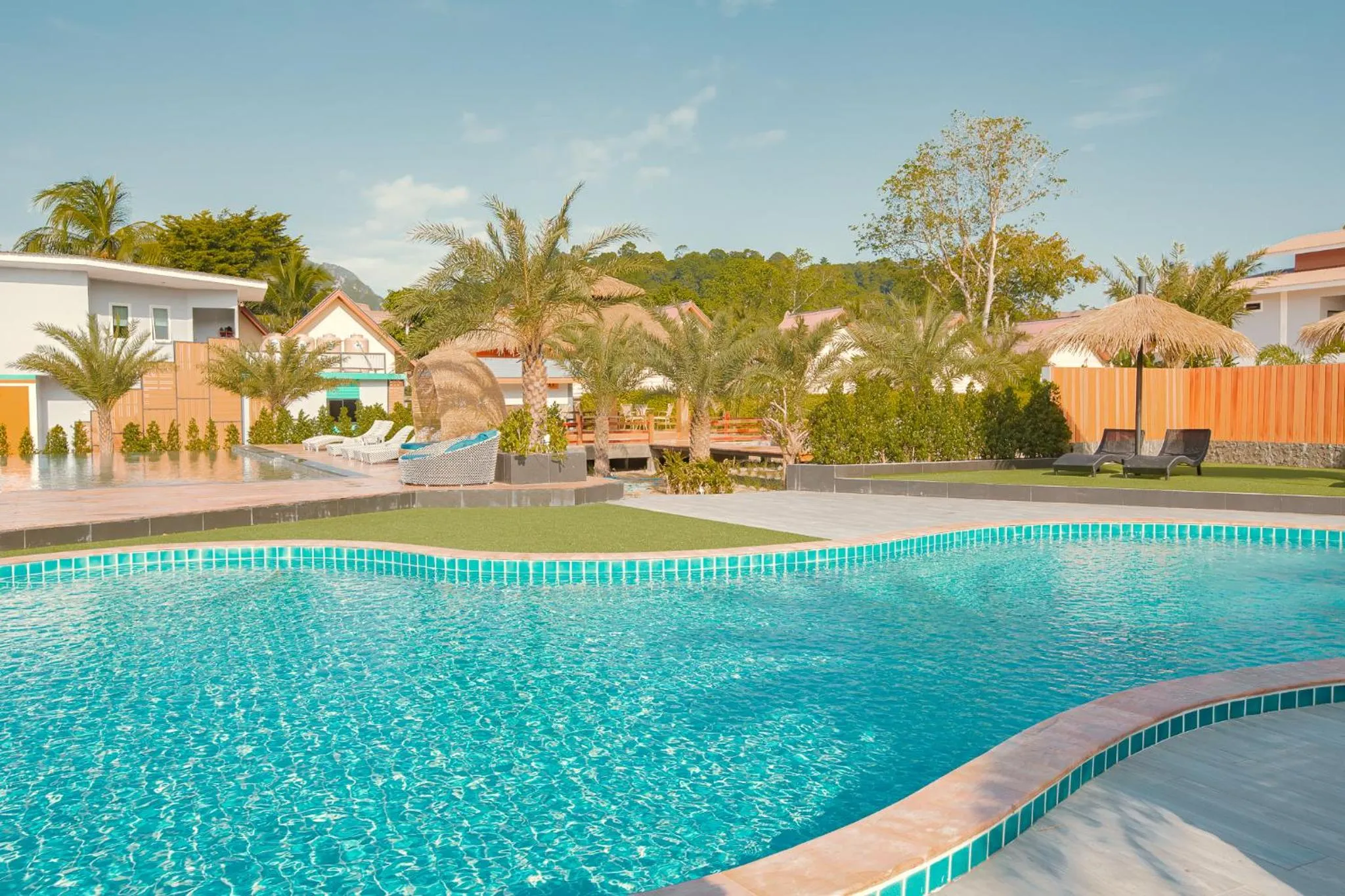 Swimming pool in Phi Phi Andaman Beach Resort