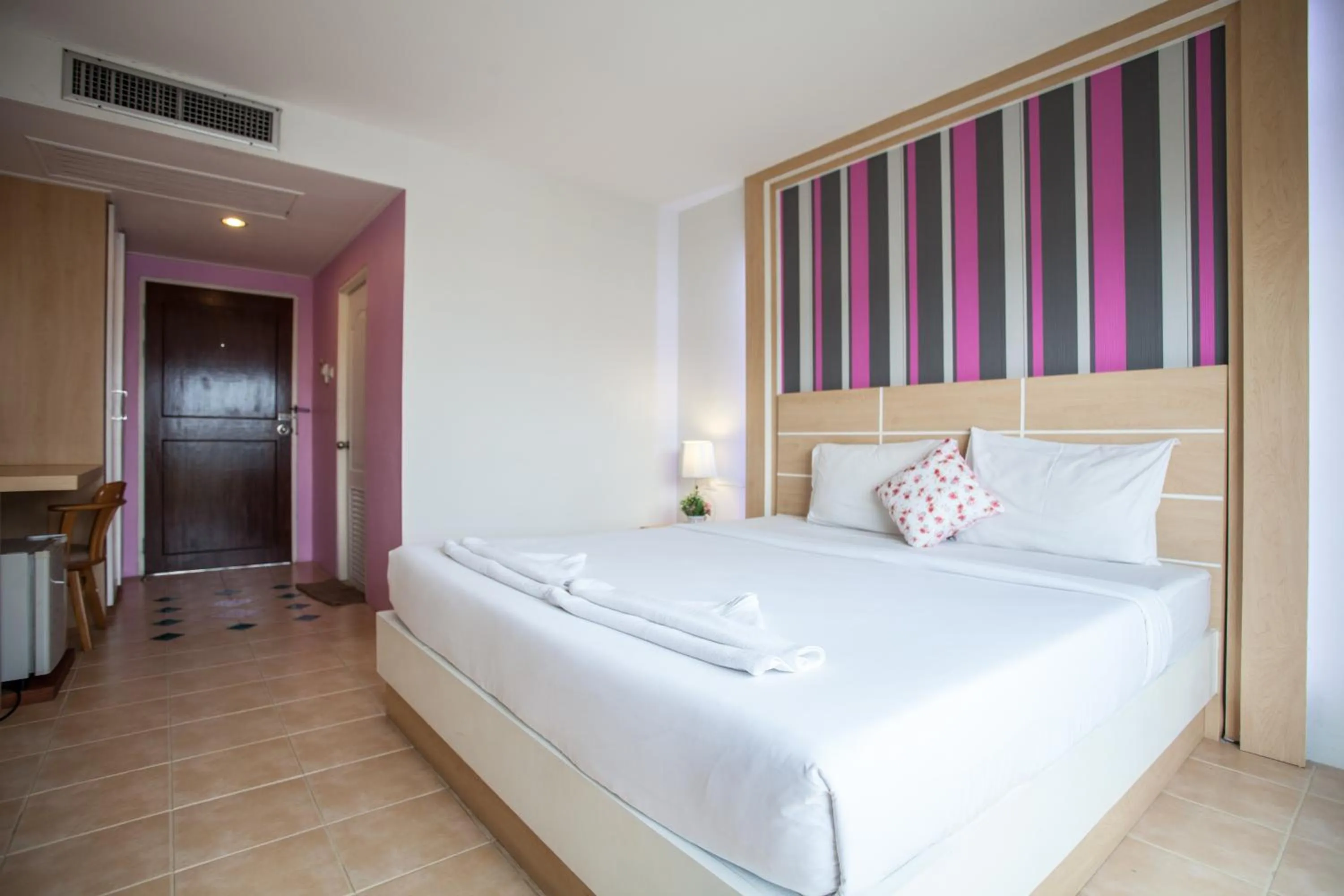 Photo of the whole room in The Greenery Hotel