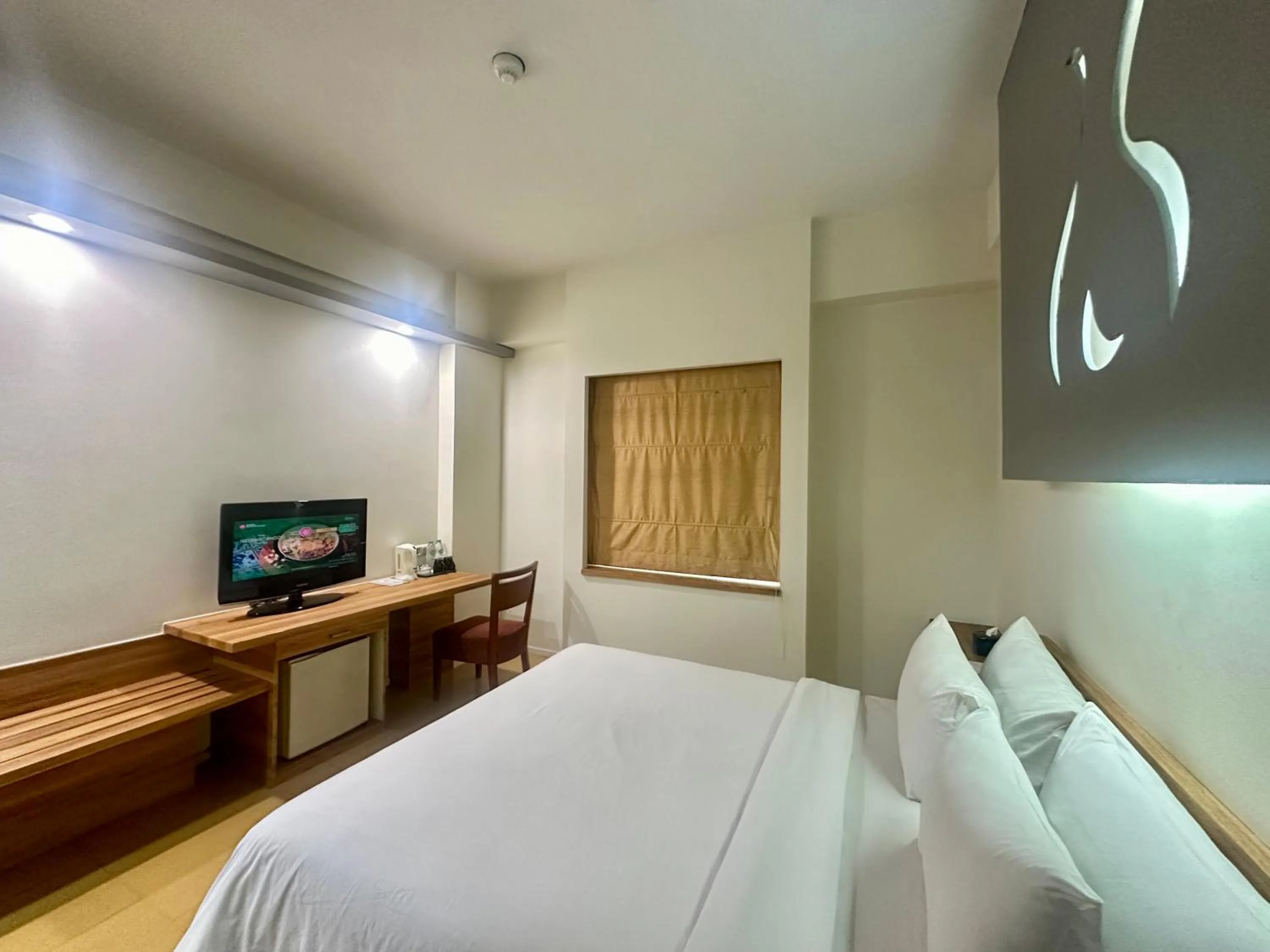Bed in Sparks Life Jakarta, ARTOTEL Curated