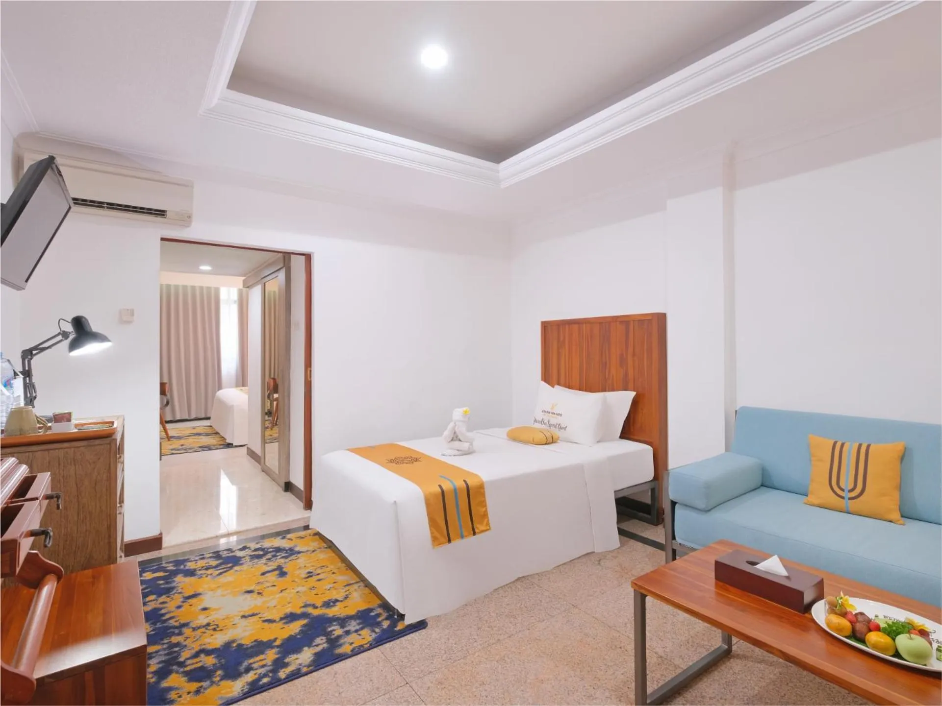 View (from property/room), Bed in Metro Park View Hotel Kota Lama Semarang