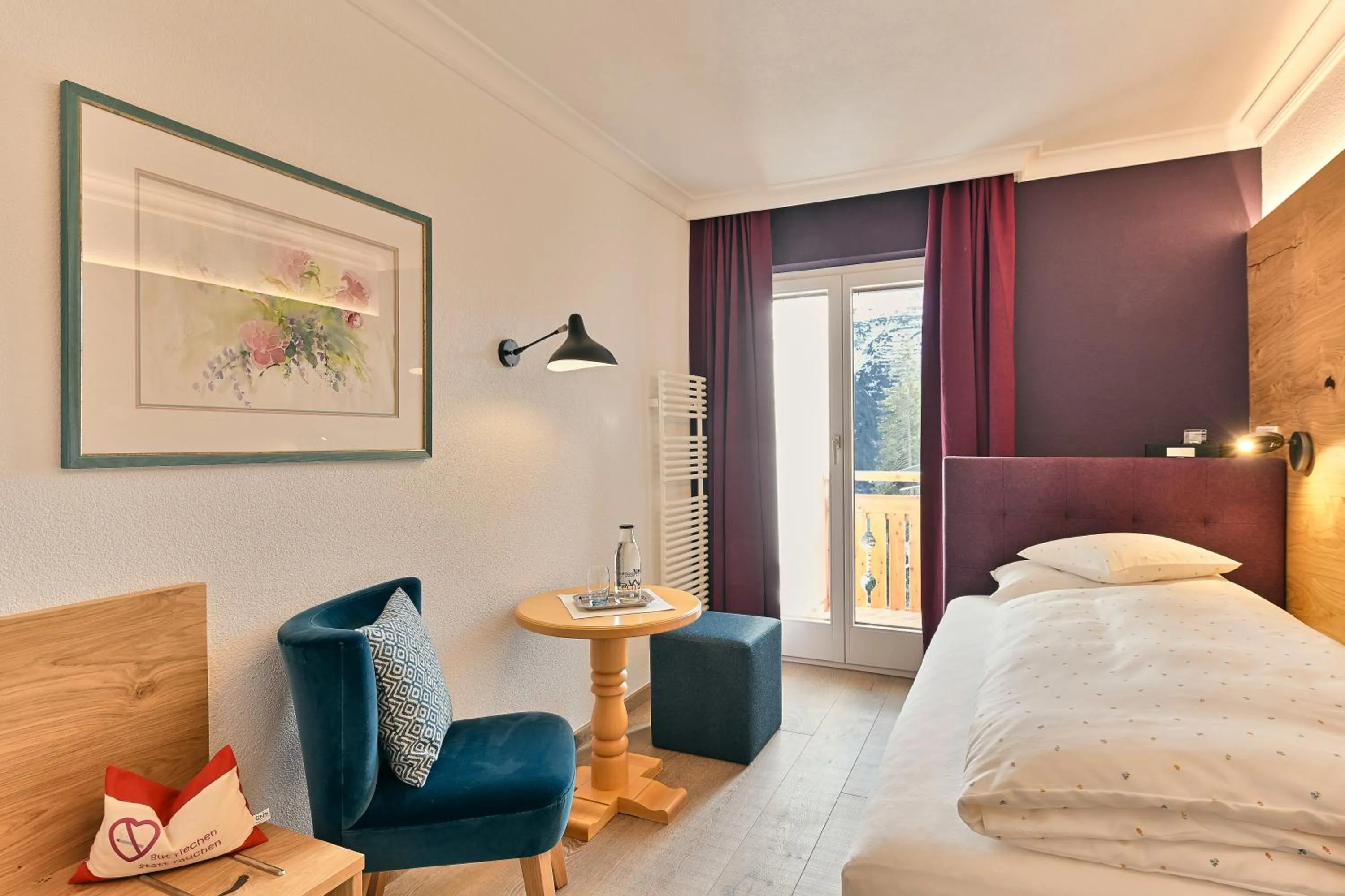 Restaurant/places to eat, Bed in Hotel Petersboden