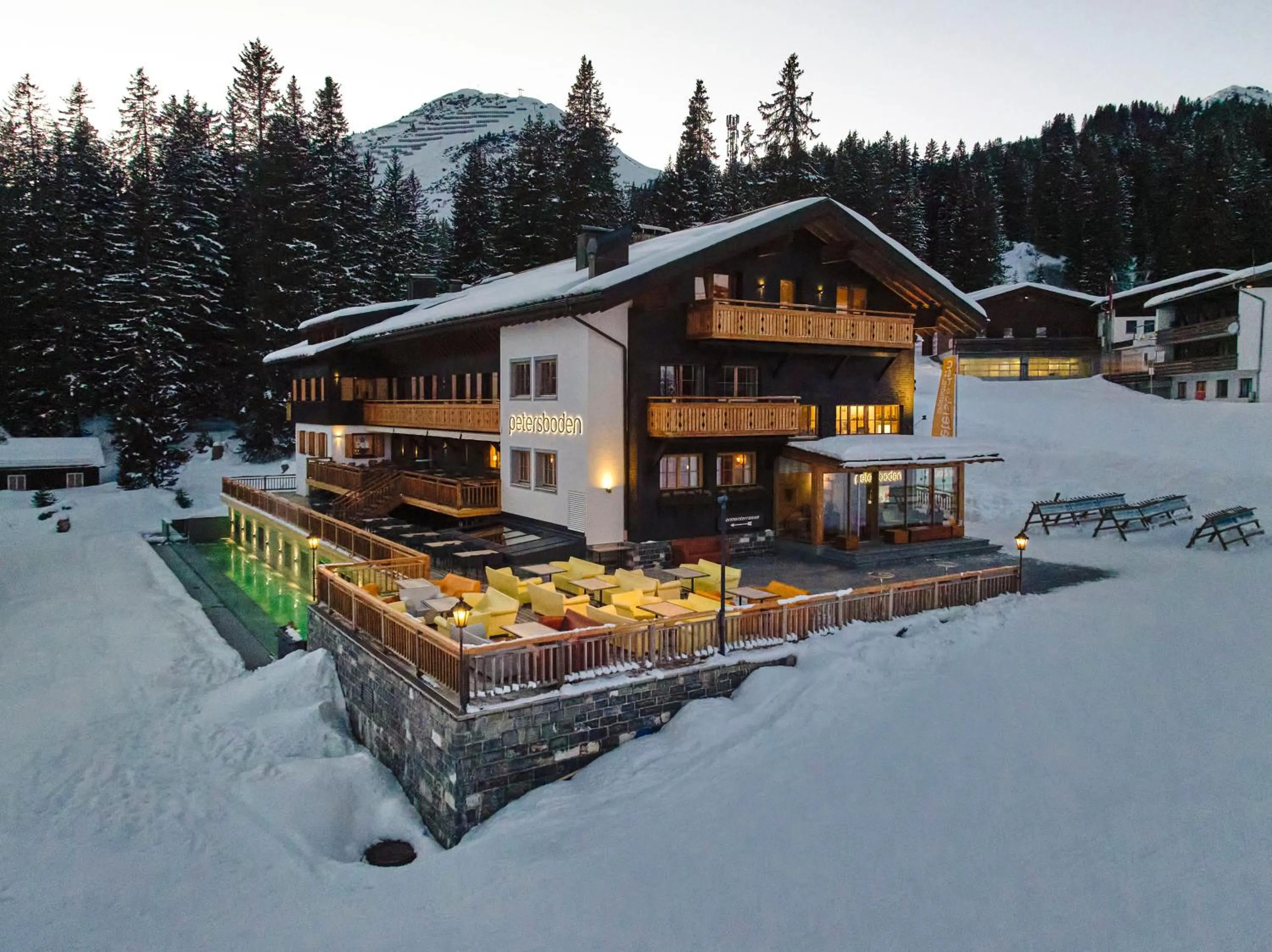 Property building in Hotel Petersboden