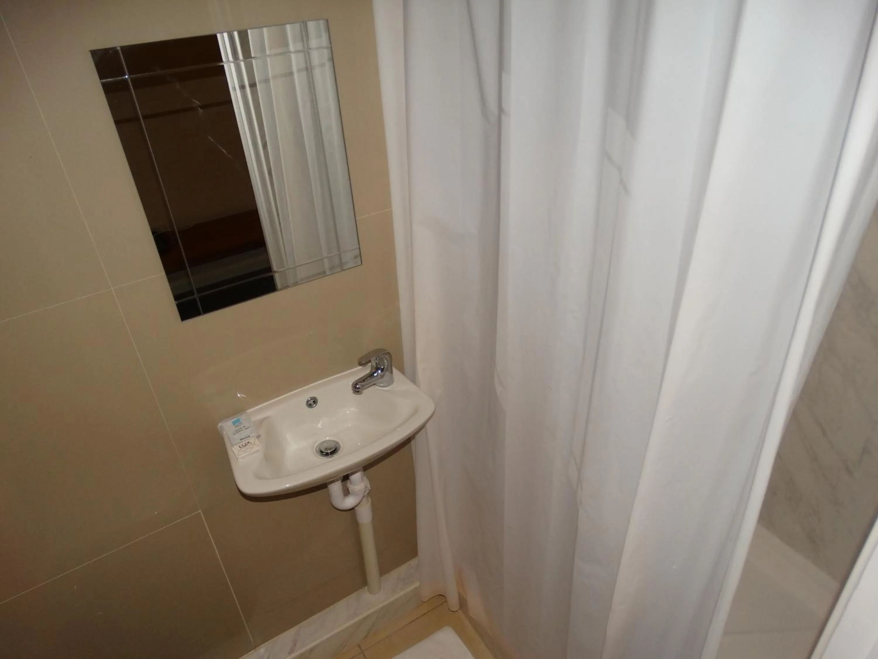 The Bull and Bush Hotel Kingston