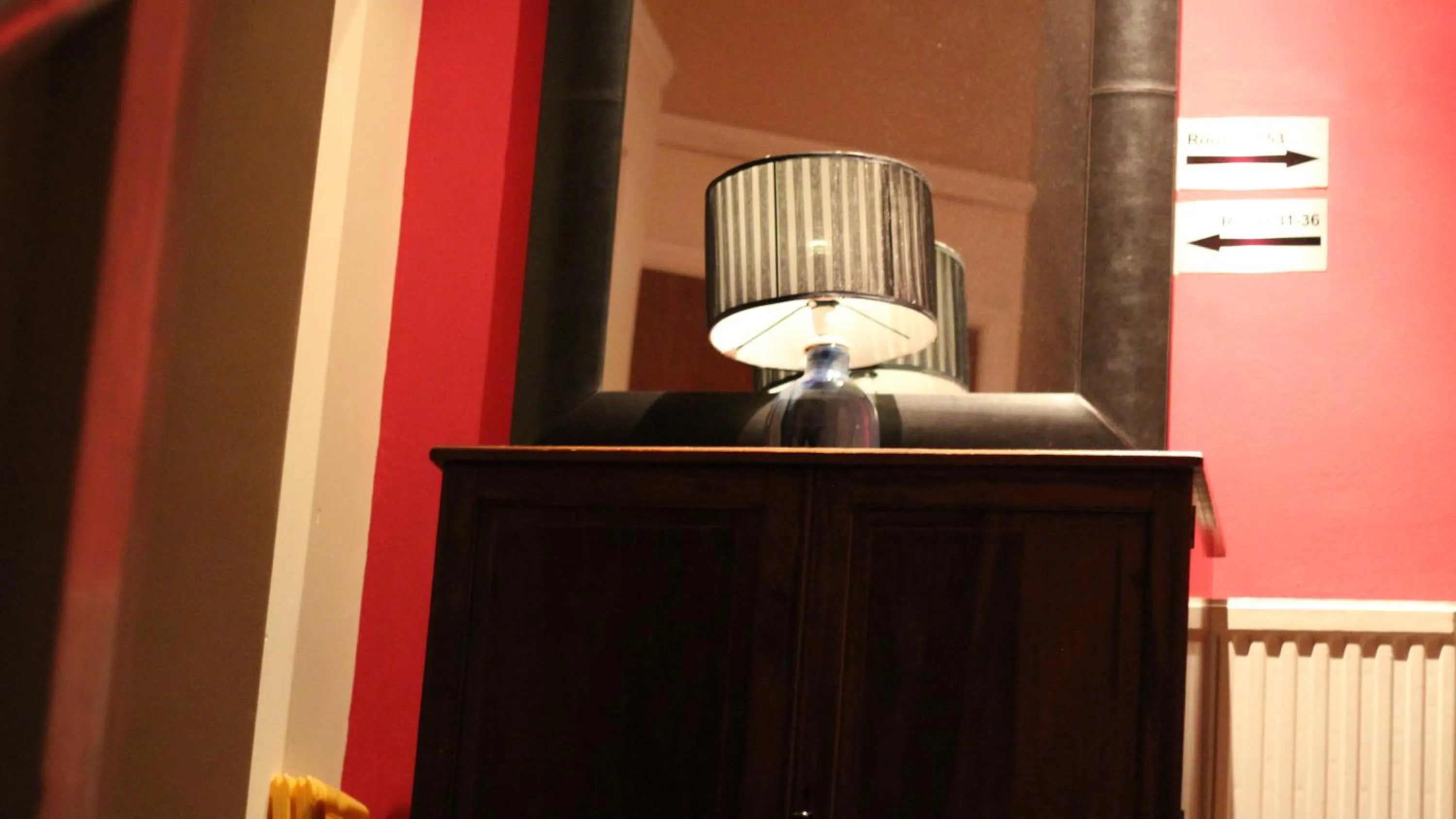 The Bull and Bush Hotel Kingston