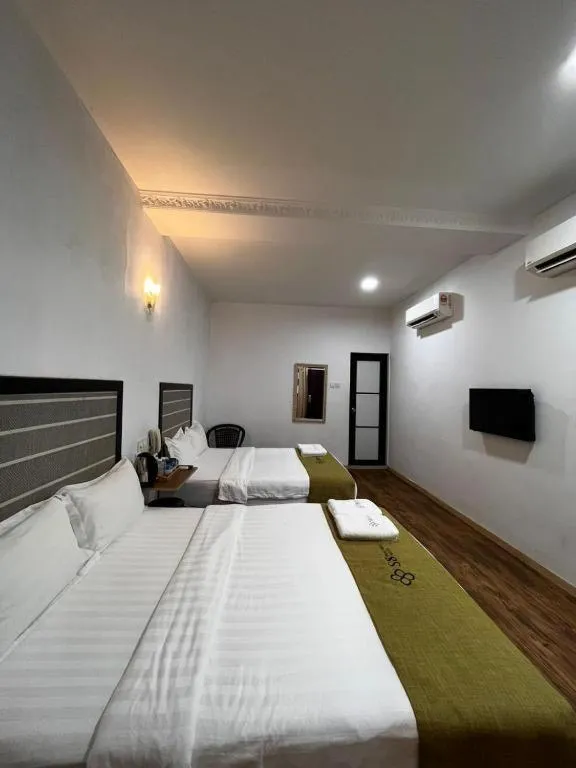 Bed in S8 Boutique Hotel near KLIA 1 & KLIA 2