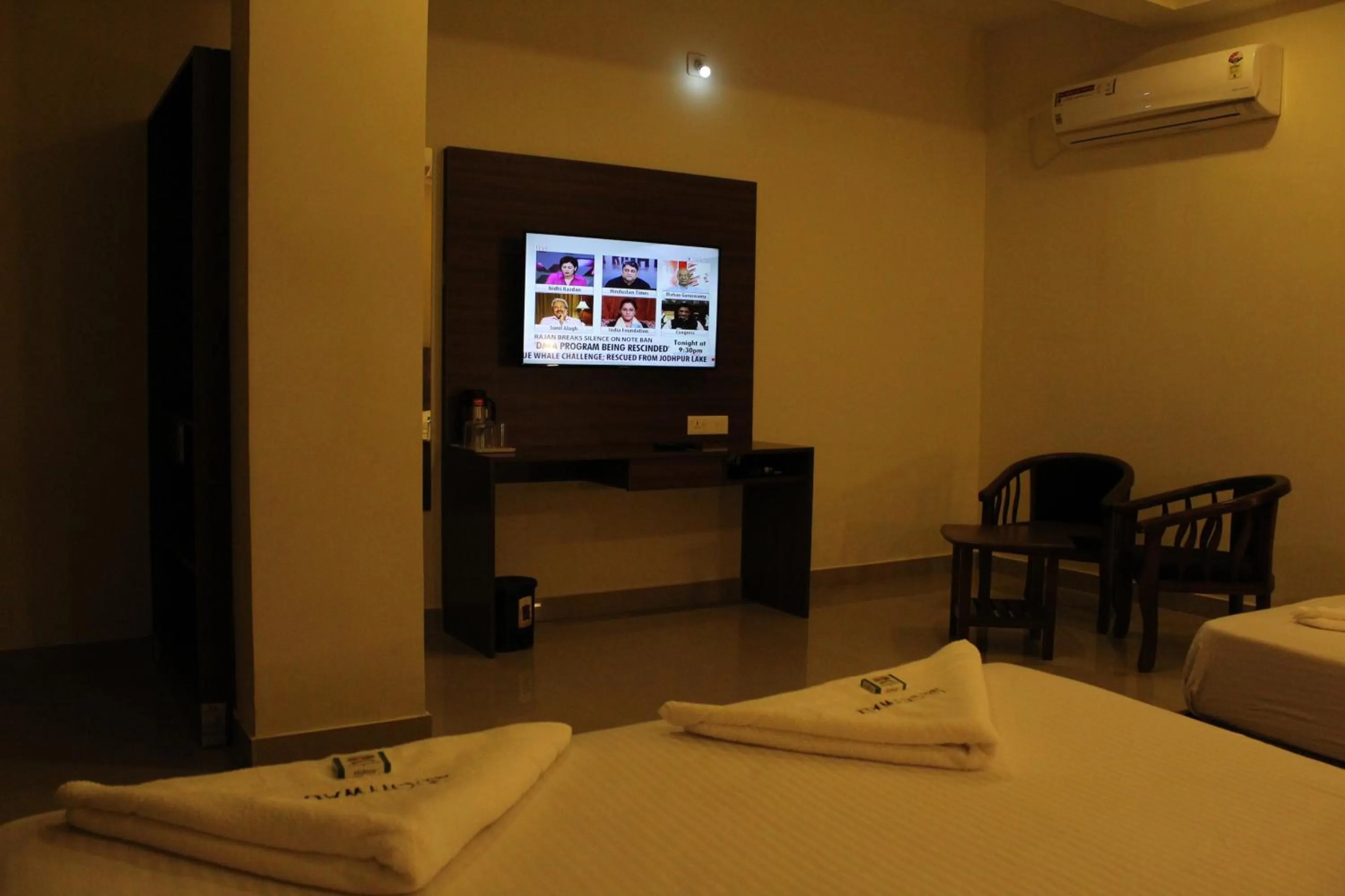 Bedroom, Bed in Hotel Citywalk Residency