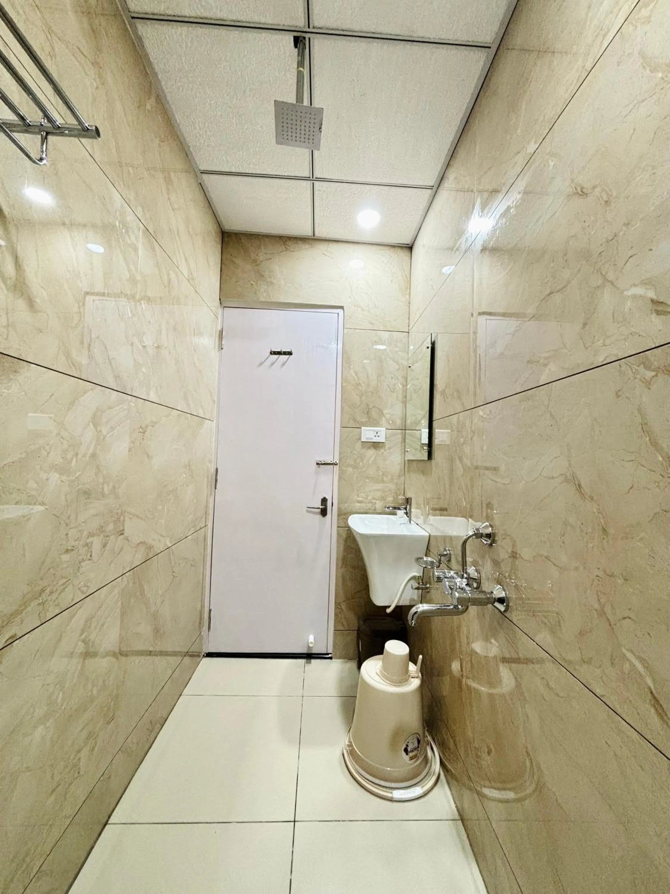 Shower in Hotel Citywalk Residency