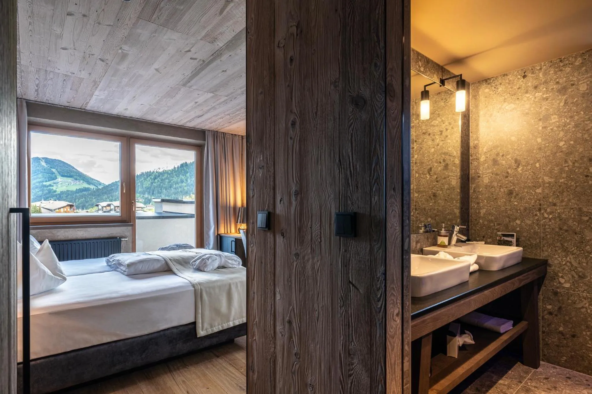 Bed in Dolomiten Residenz - Sporthotel Sillian