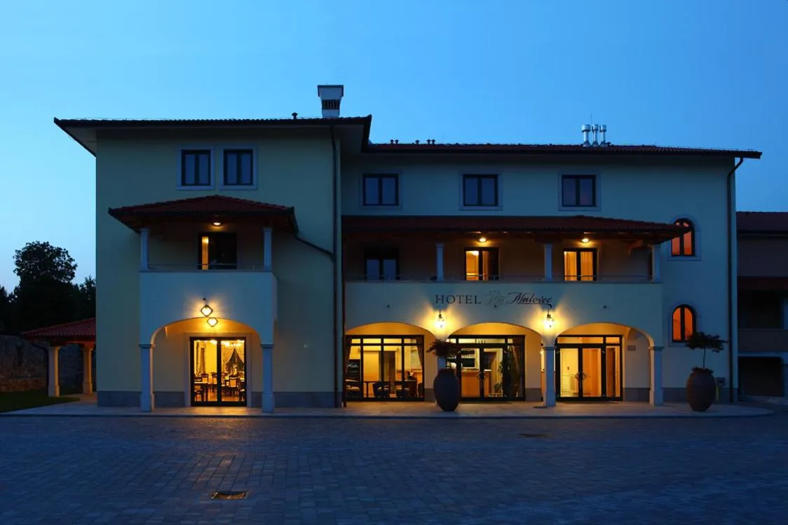 Property building in Hotel Malovec