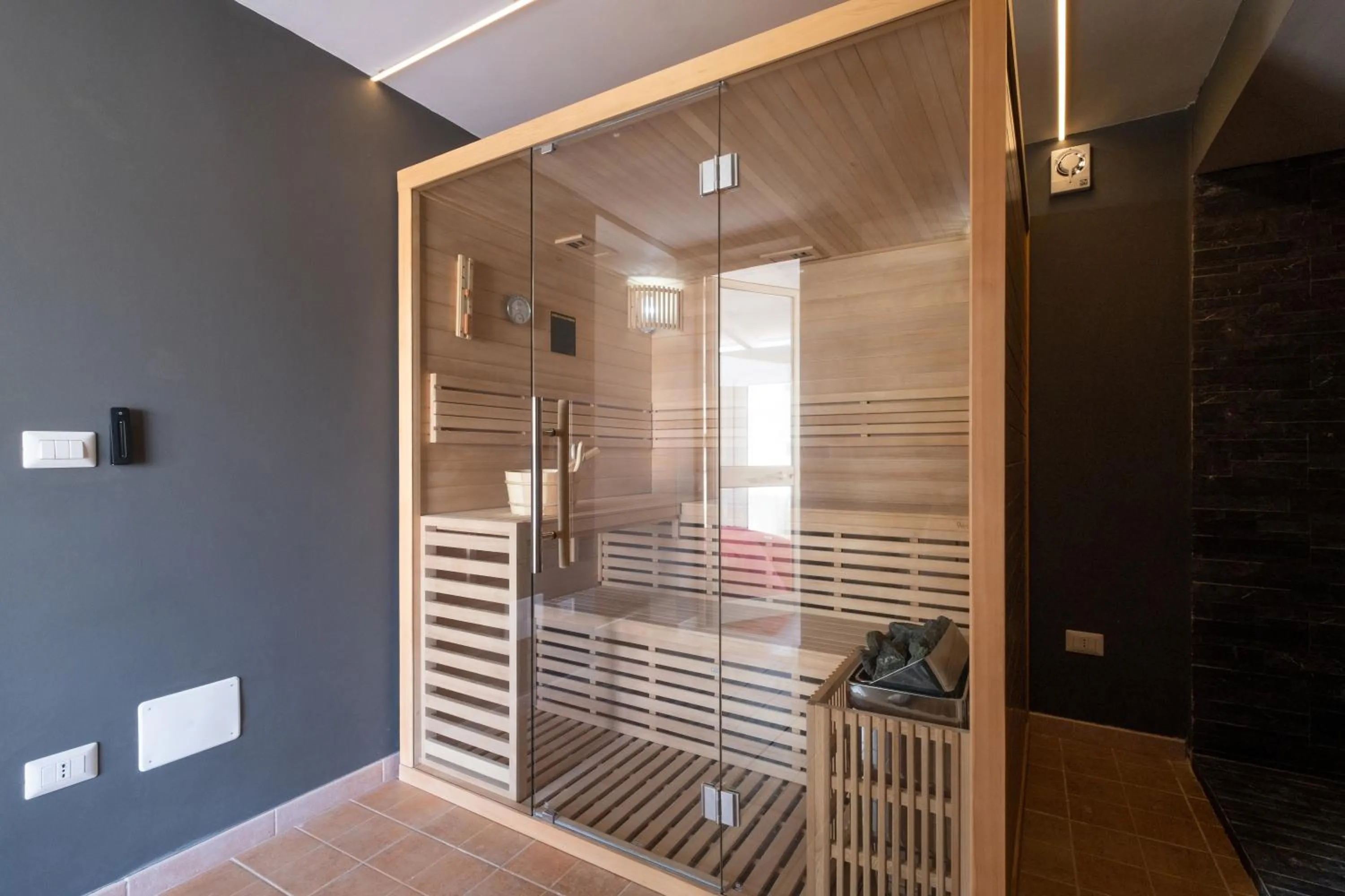 Sauna in Ada Suites & Spa