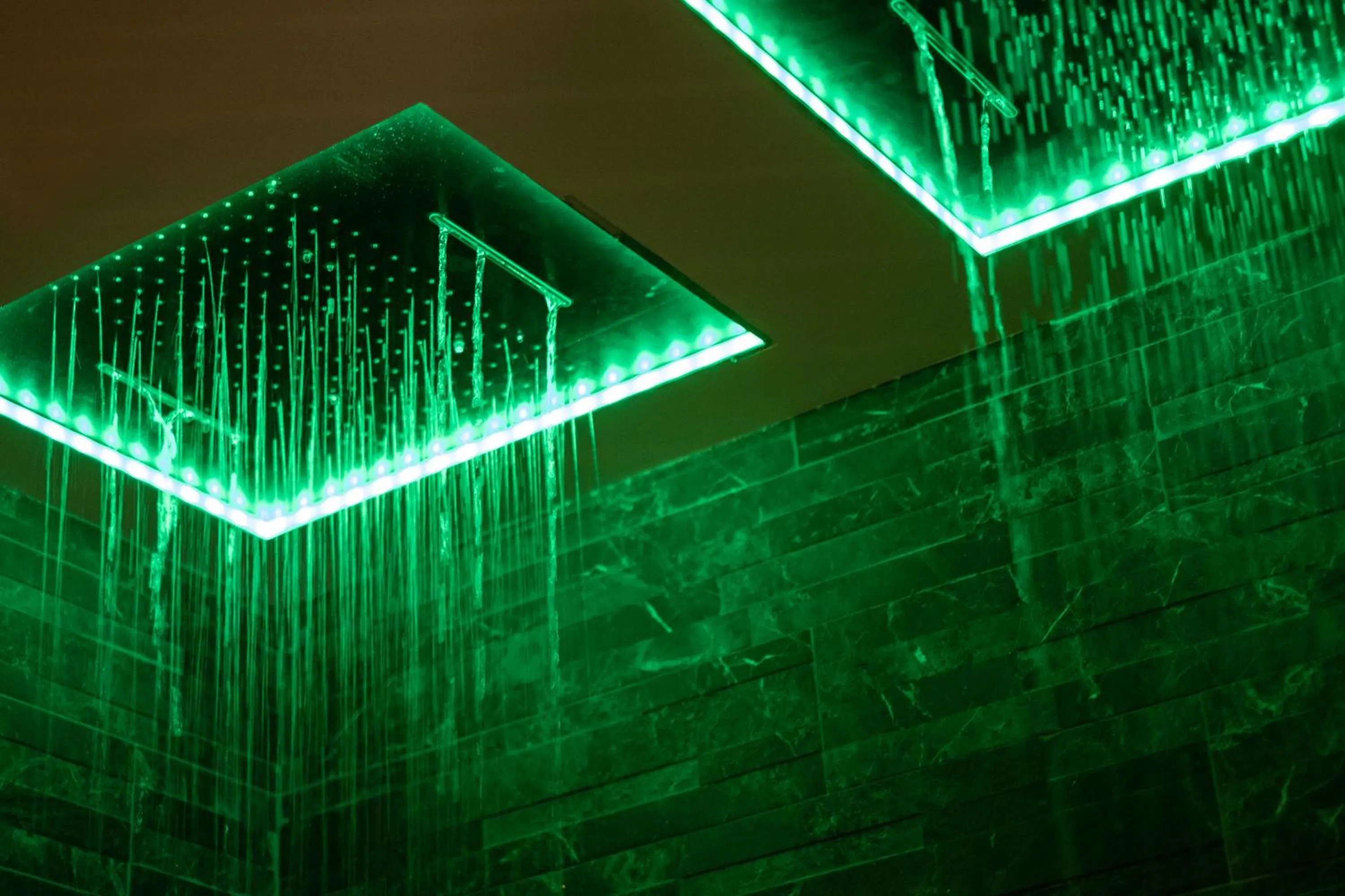 Sauna in Ada Suites & Spa