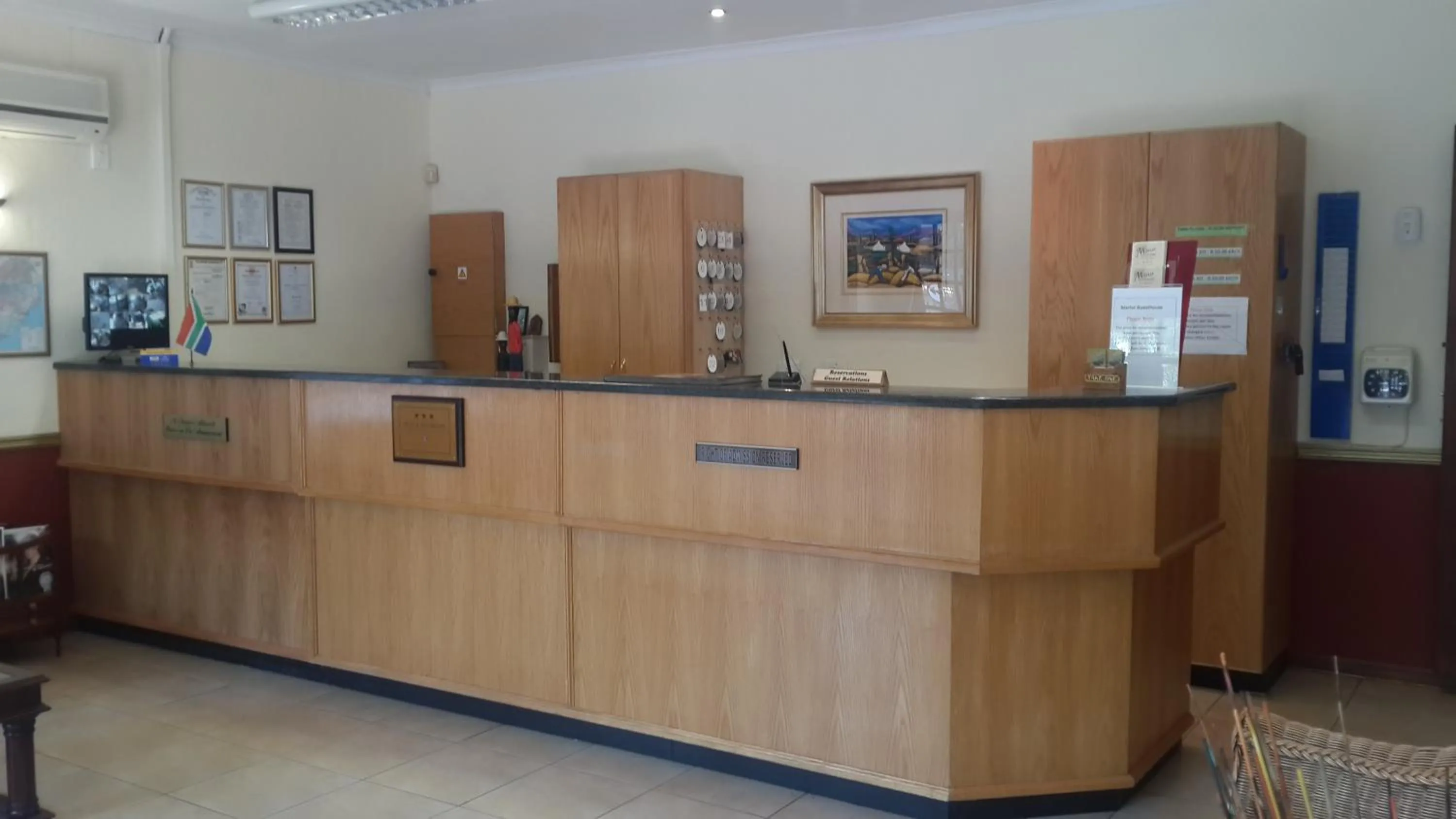 Lobby or reception in Marlot Guest House