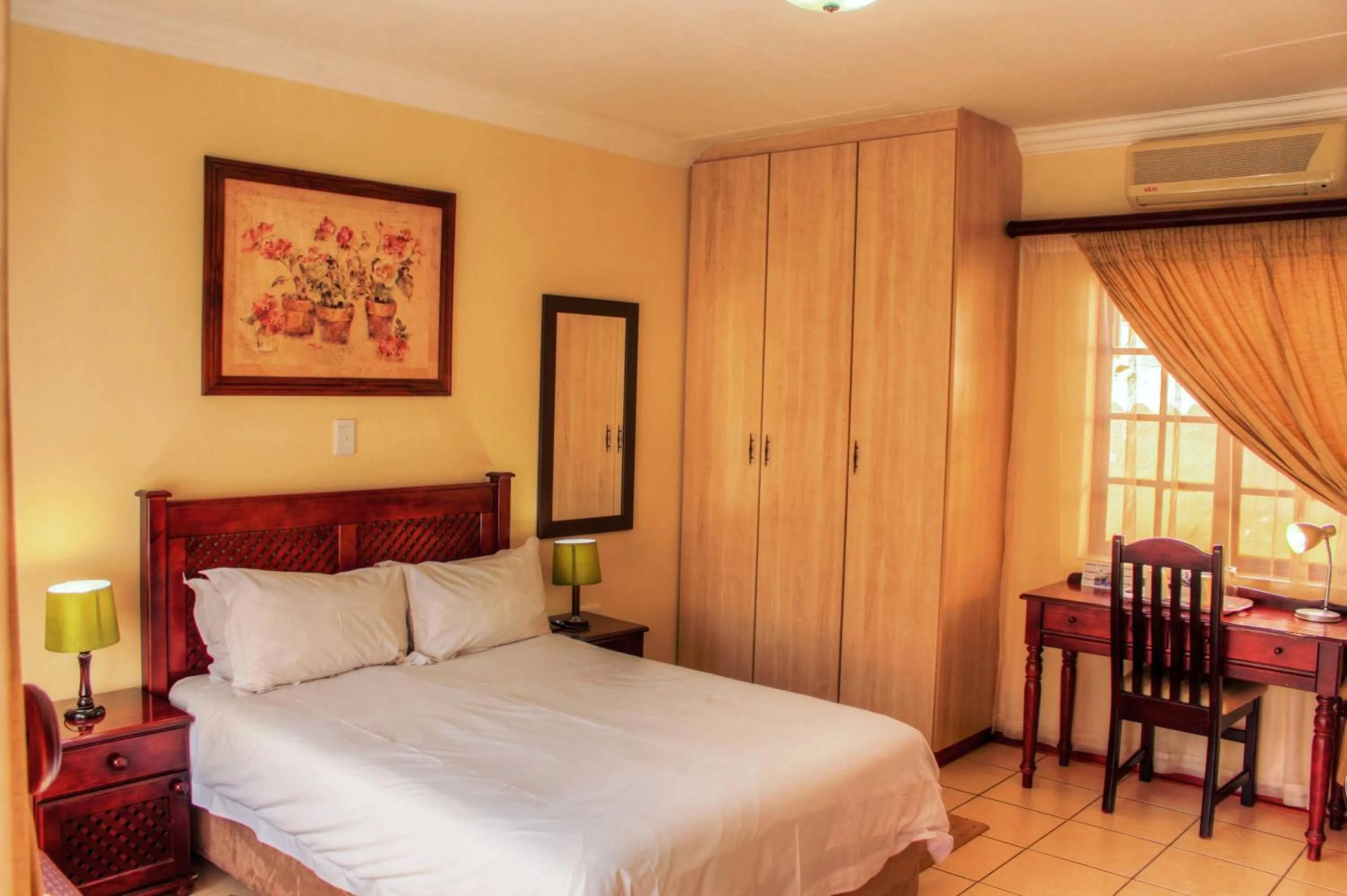 Bed in Marlot Guest House