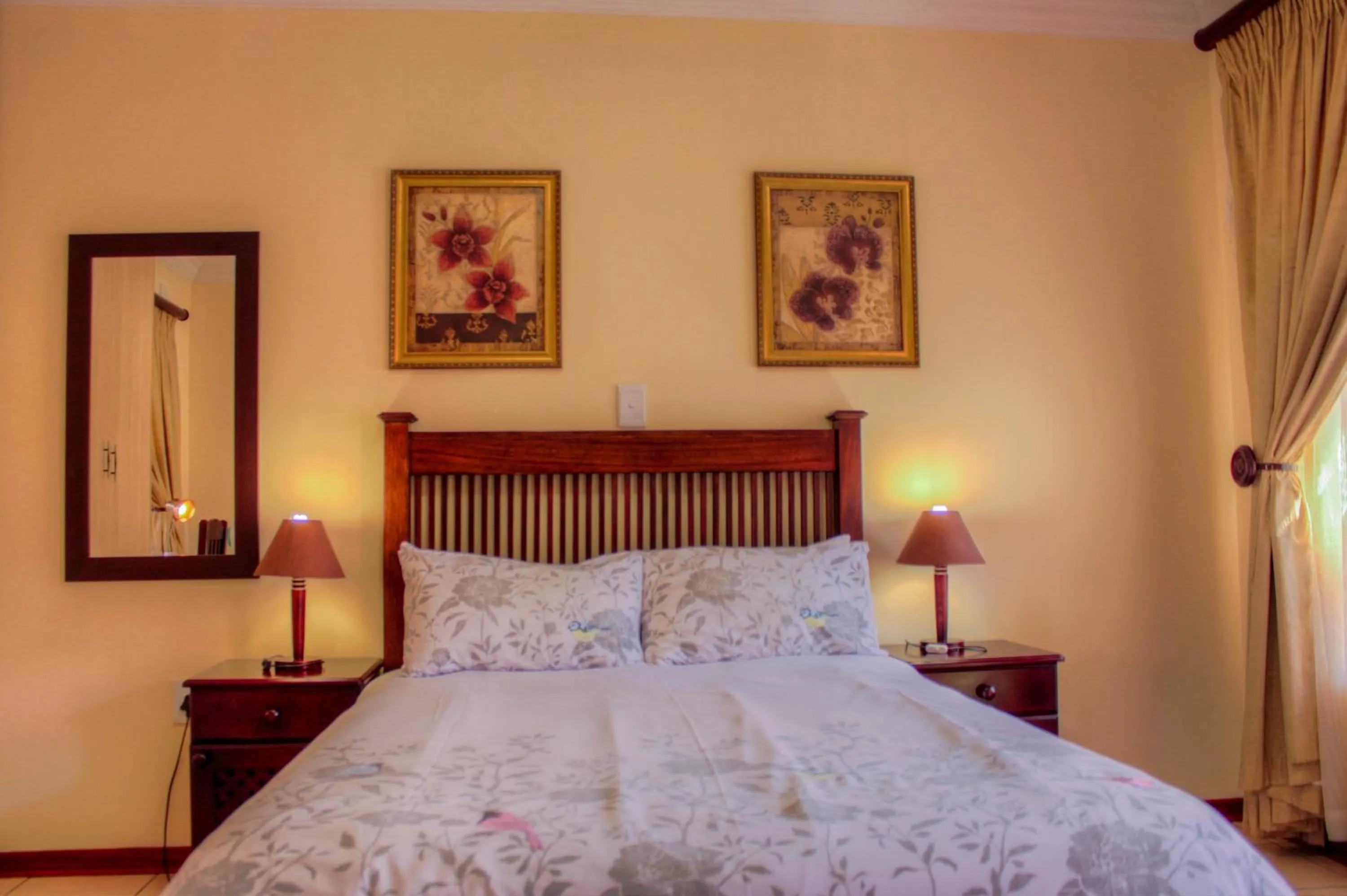 Bed in Marlot Guest House