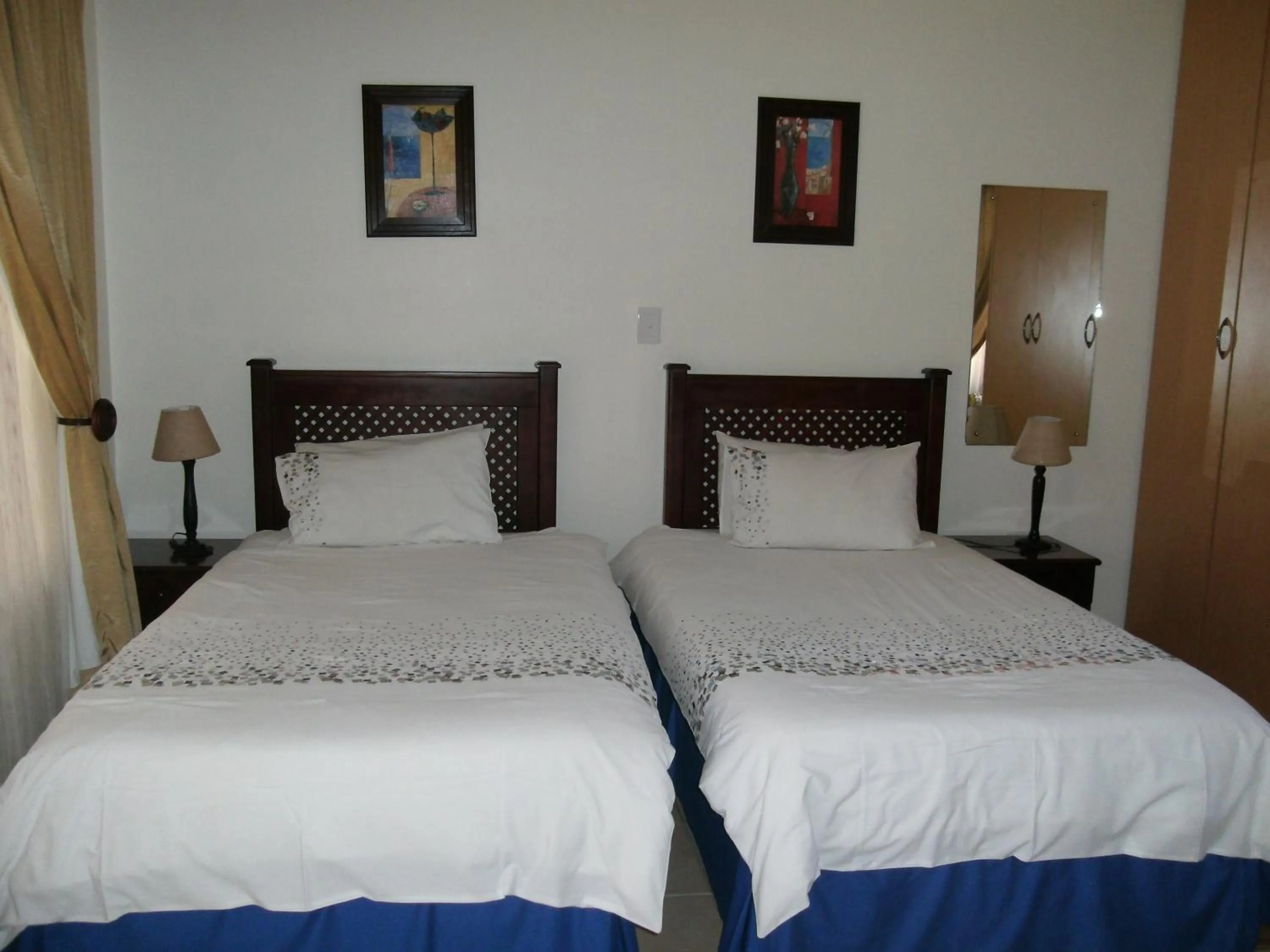 Bed in Marlot Guest House