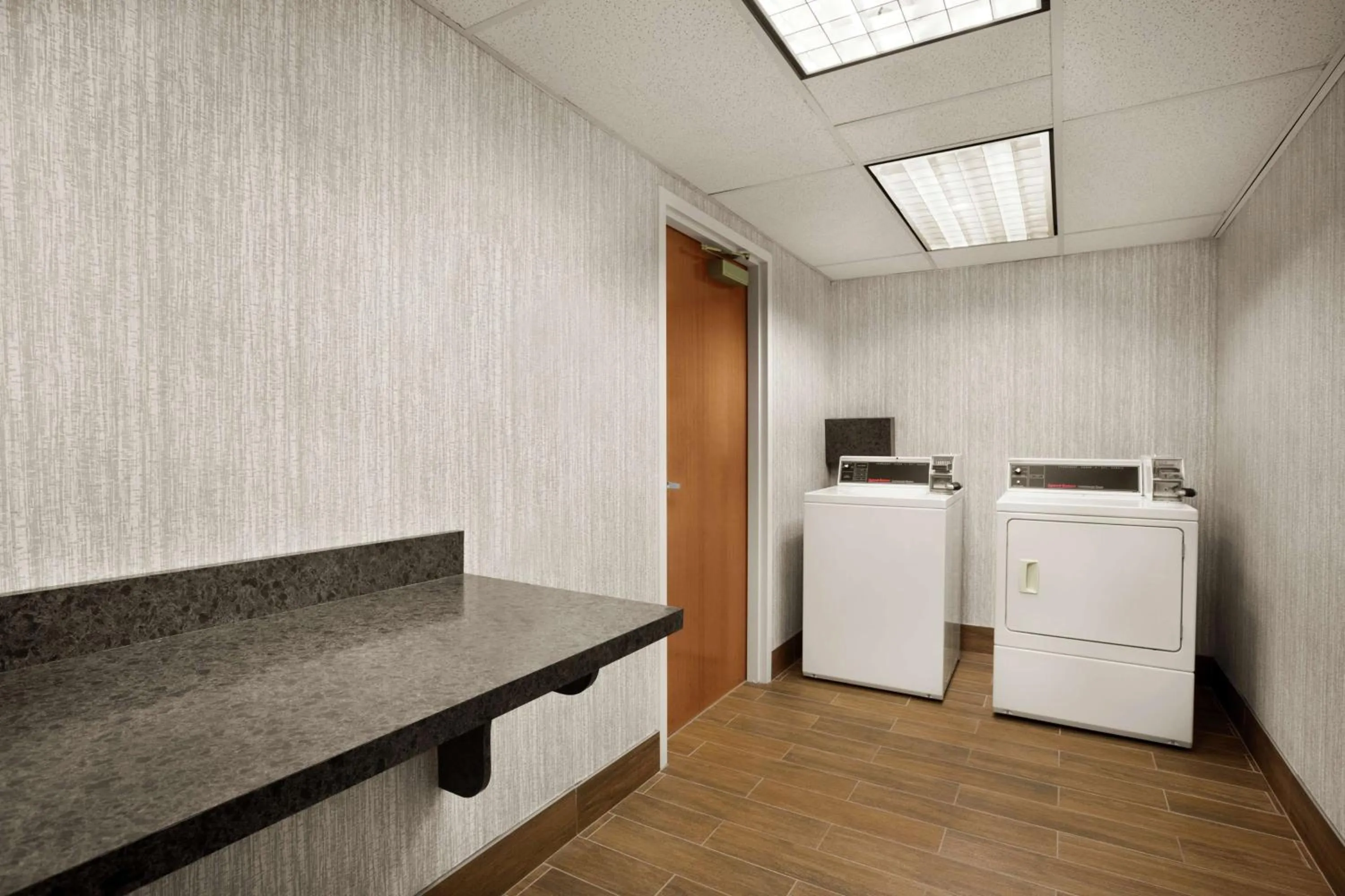 Sports in Hampton Inn Richmond/Ashland