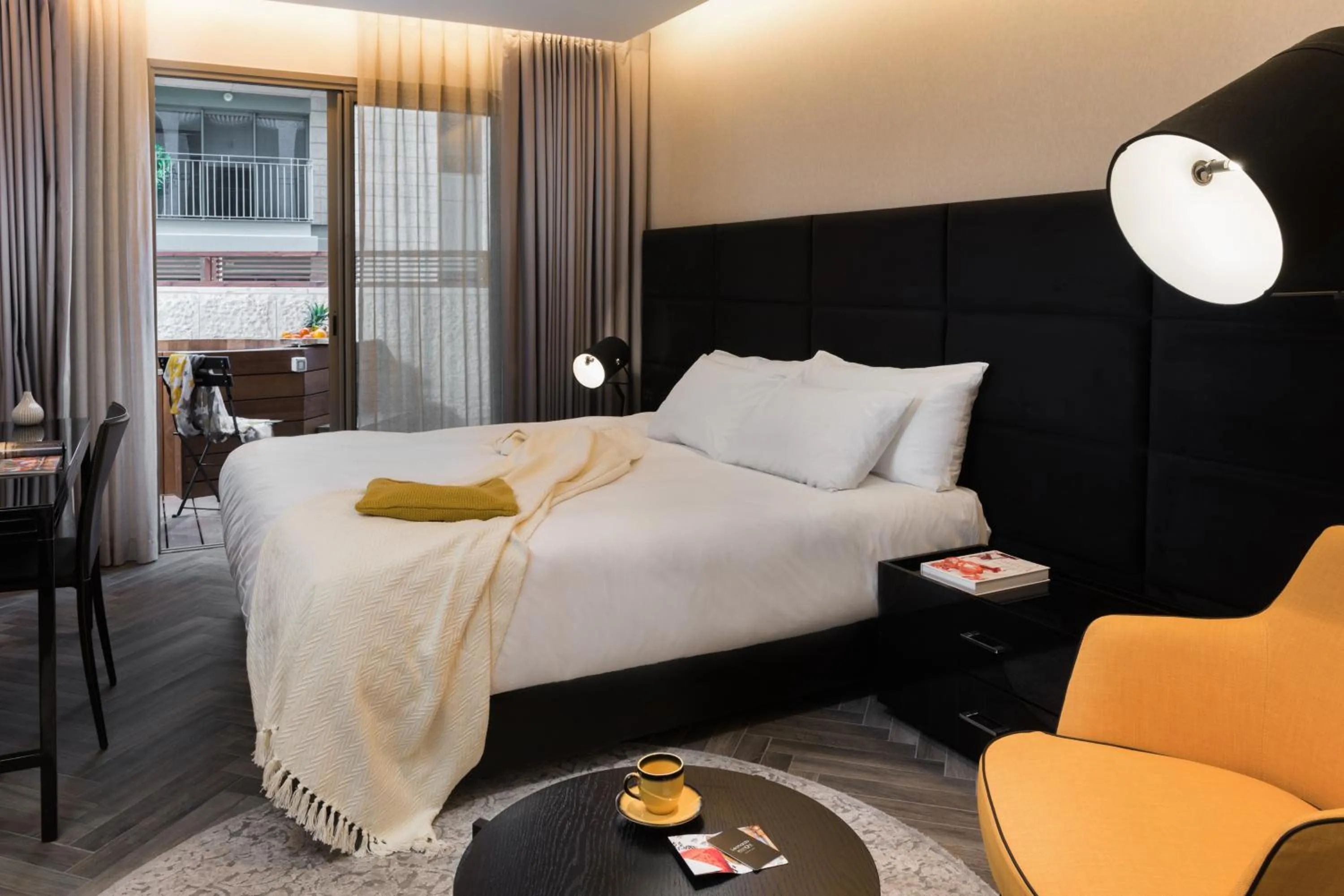 Bedroom, Bed in Leonardo Boutique Jerusalem