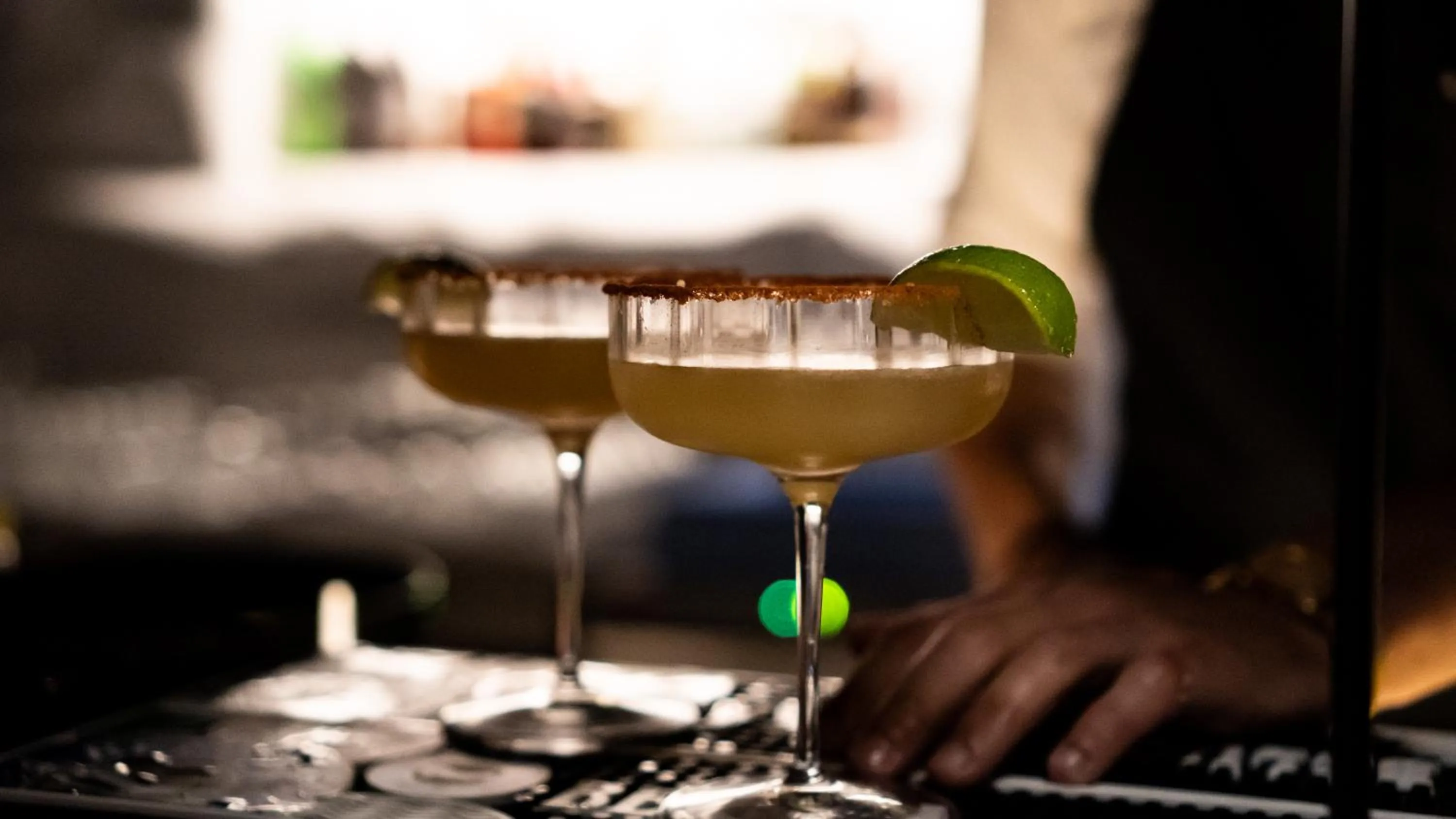 Lounge or bar in The TownHouse Mykonos