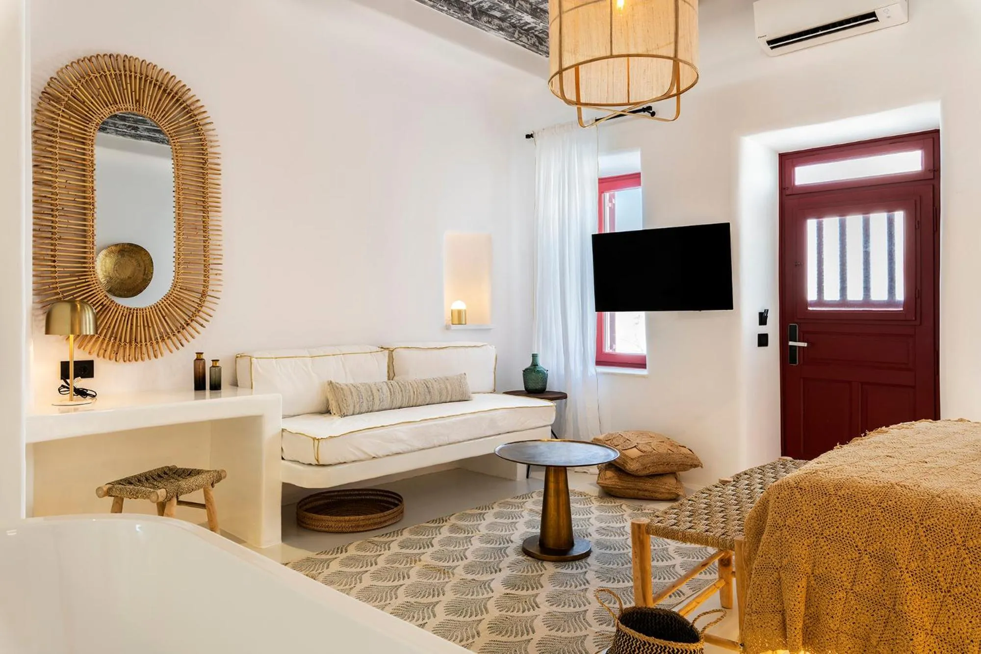 Bed in The TownHouse Mykonos