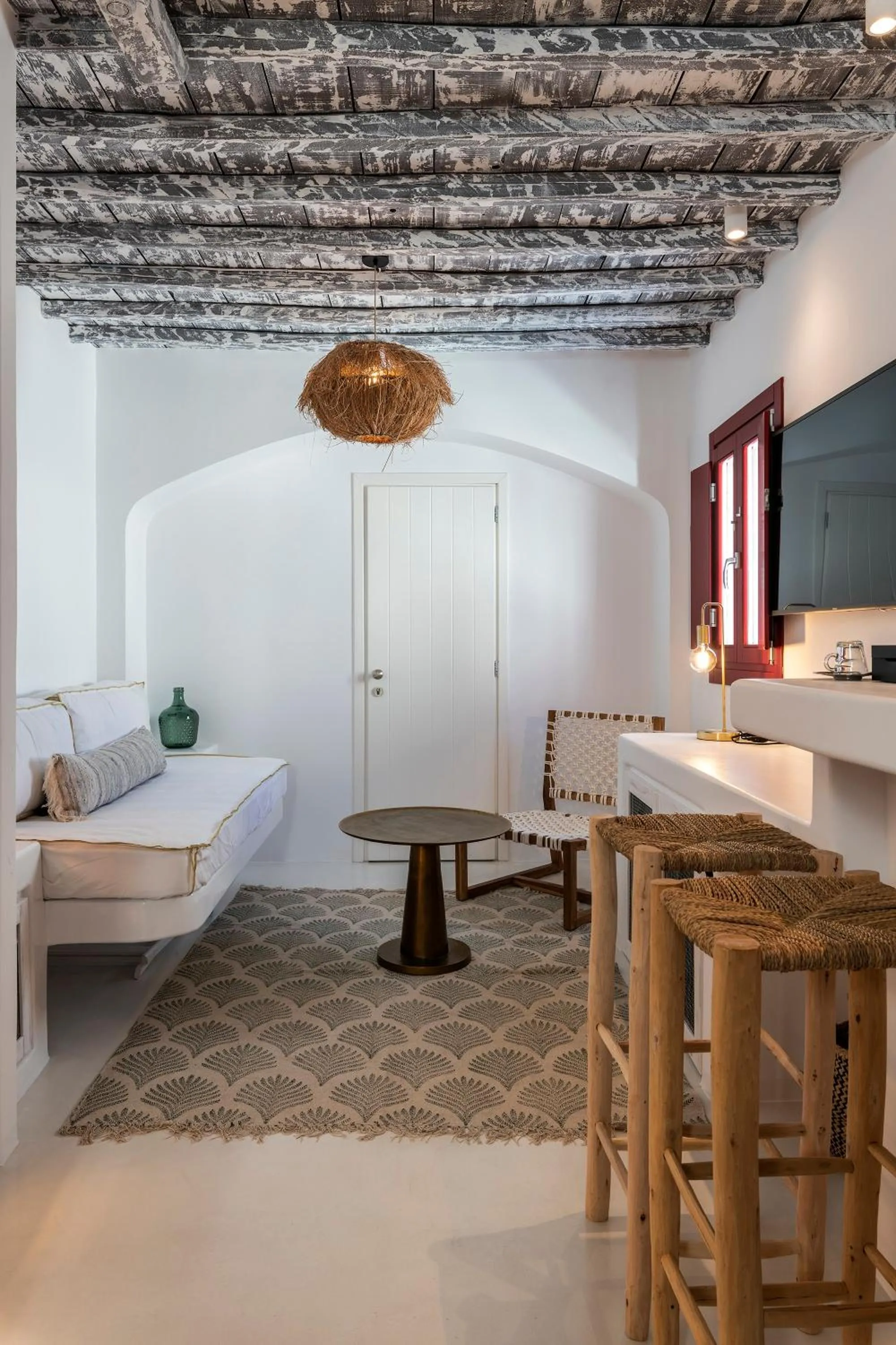 Bed in The TownHouse Mykonos