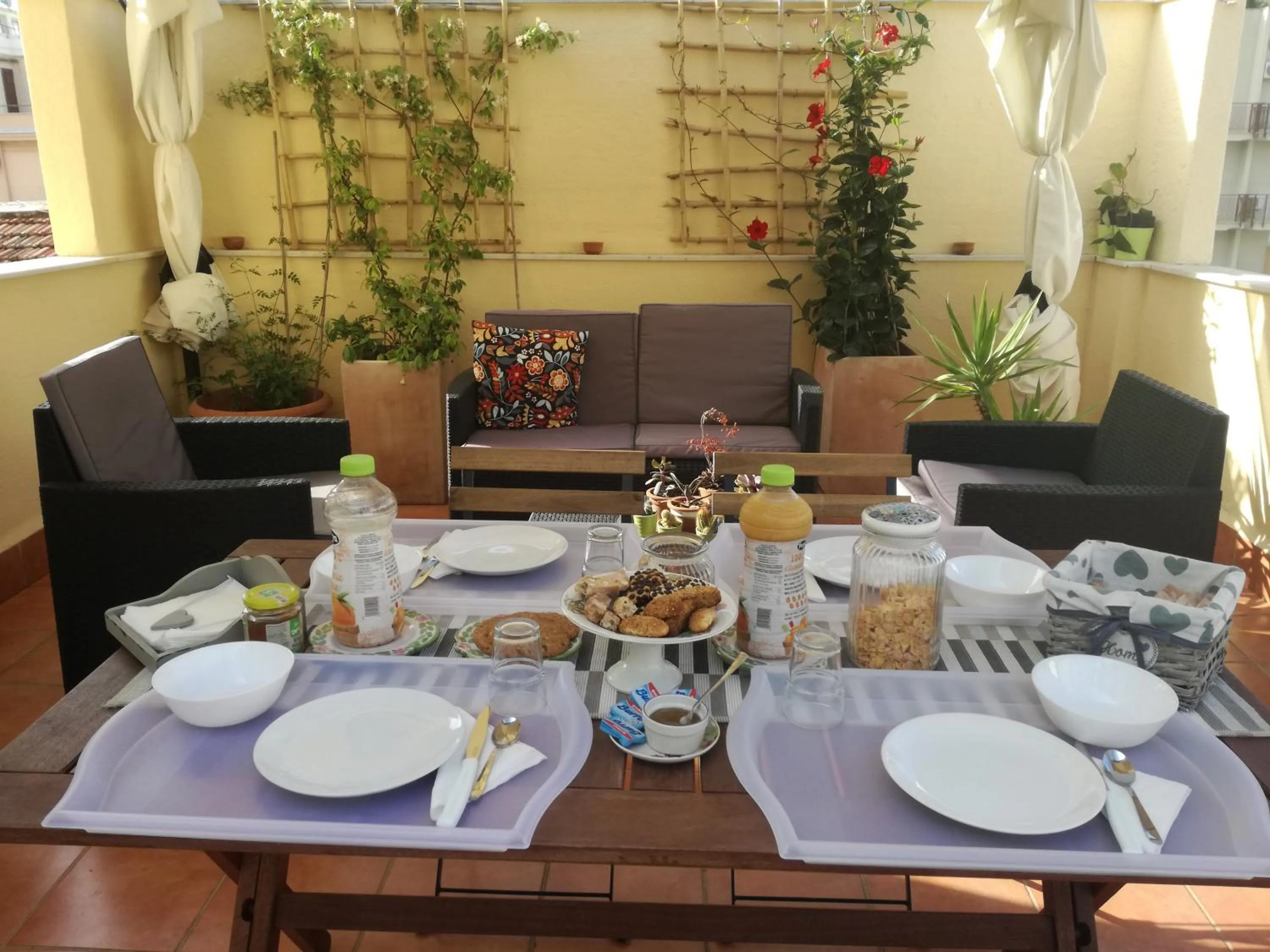 Restaurant/places to eat in La terrazza del Sole B&B