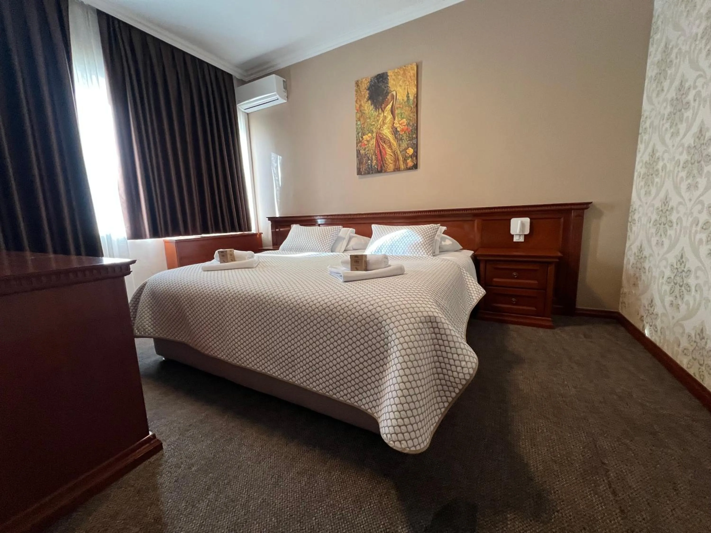 Bed in Hotel Bristol