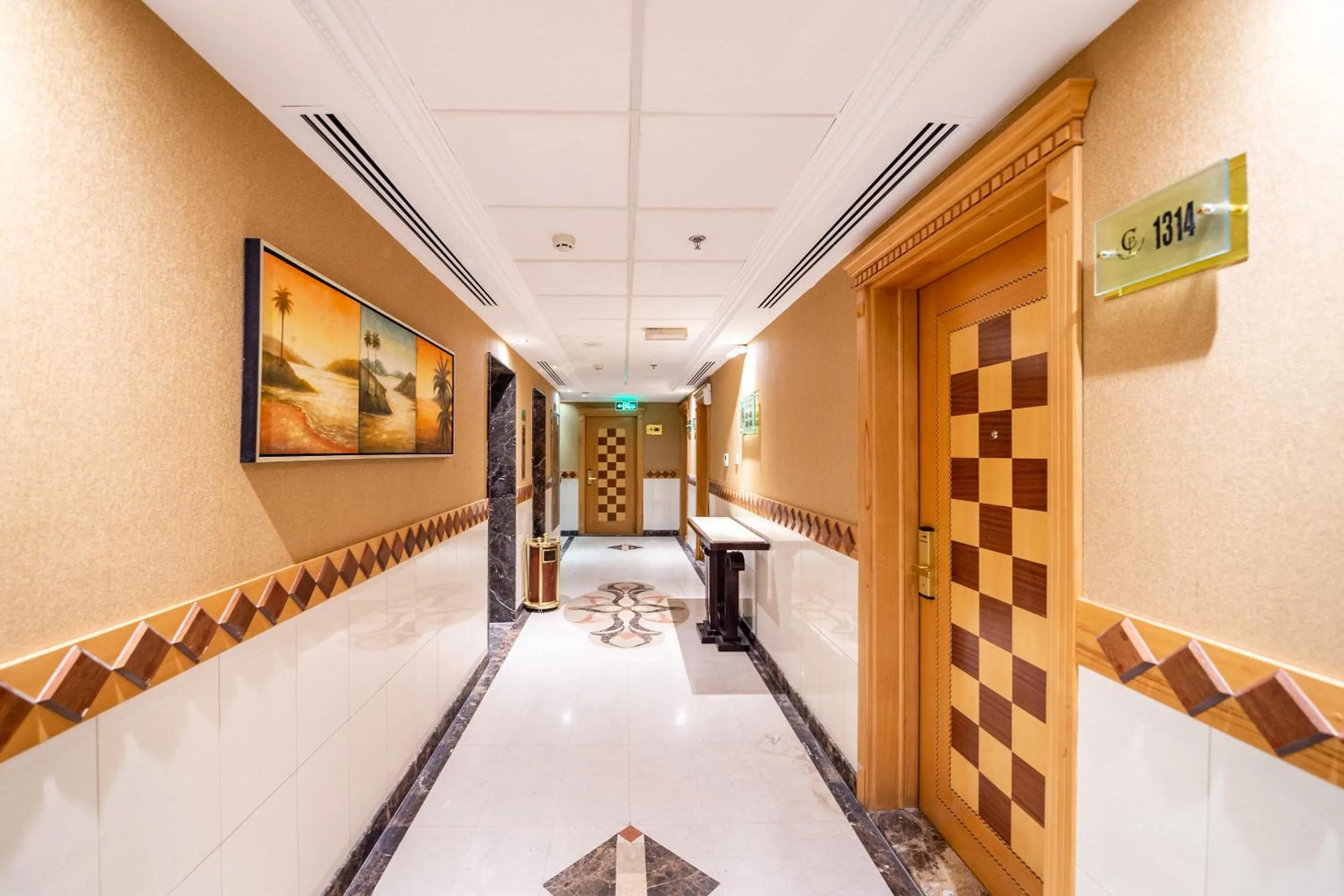 Lobby or reception in Crystal Plaza Hotel