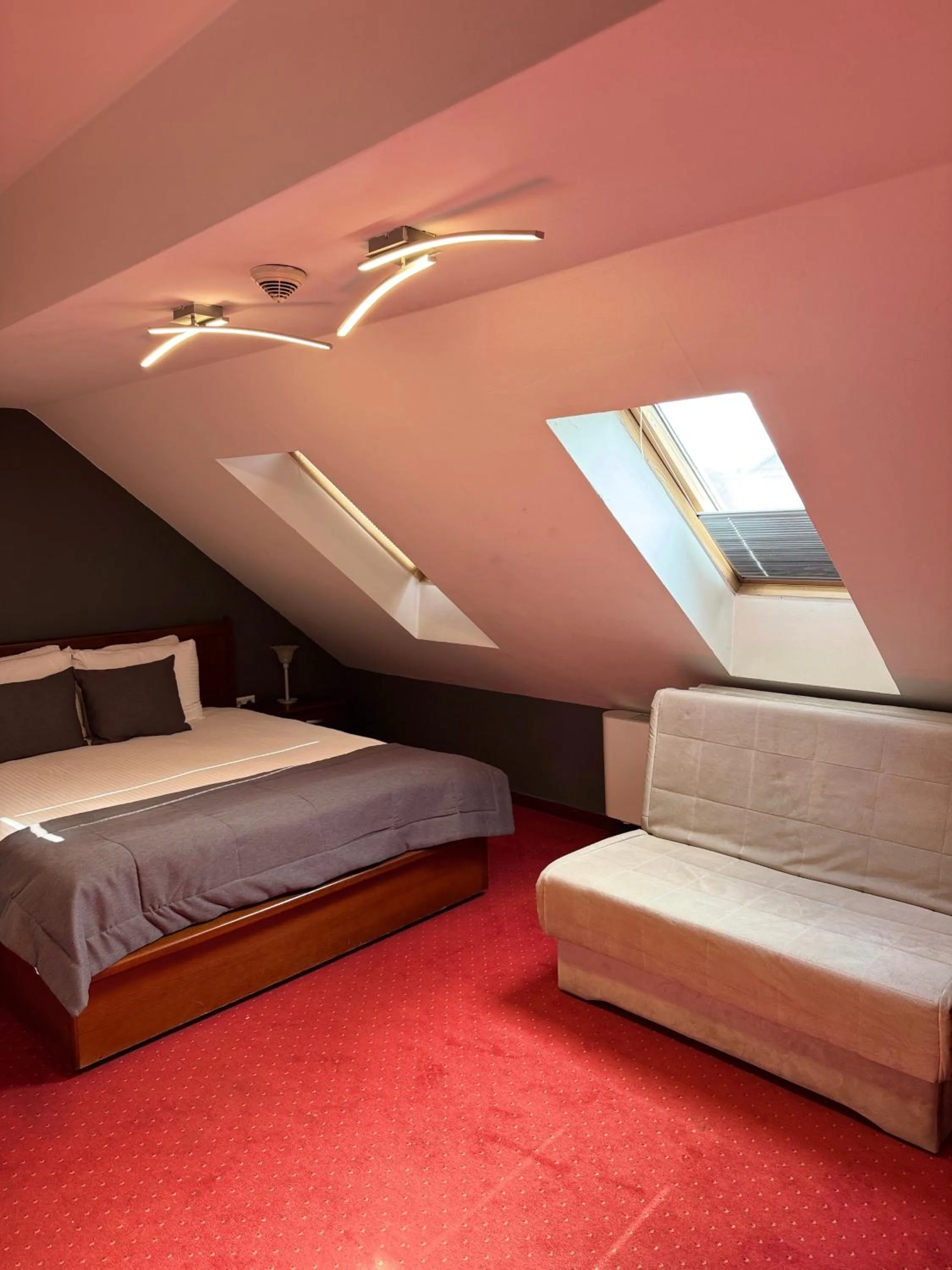 Photo of the whole room, Bed in Hotel Astra