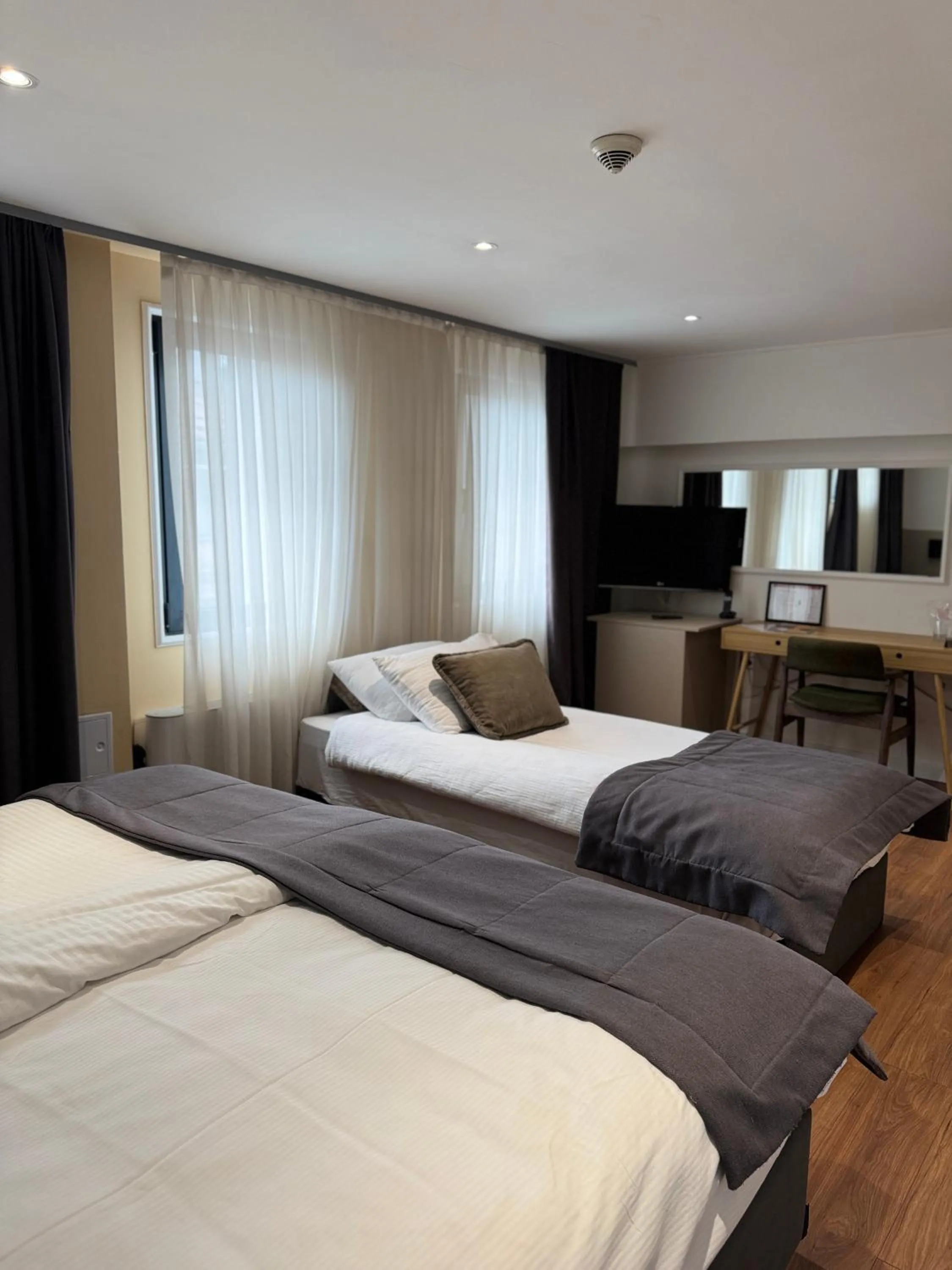 Photo of the whole room, Bed in Hotel Astra