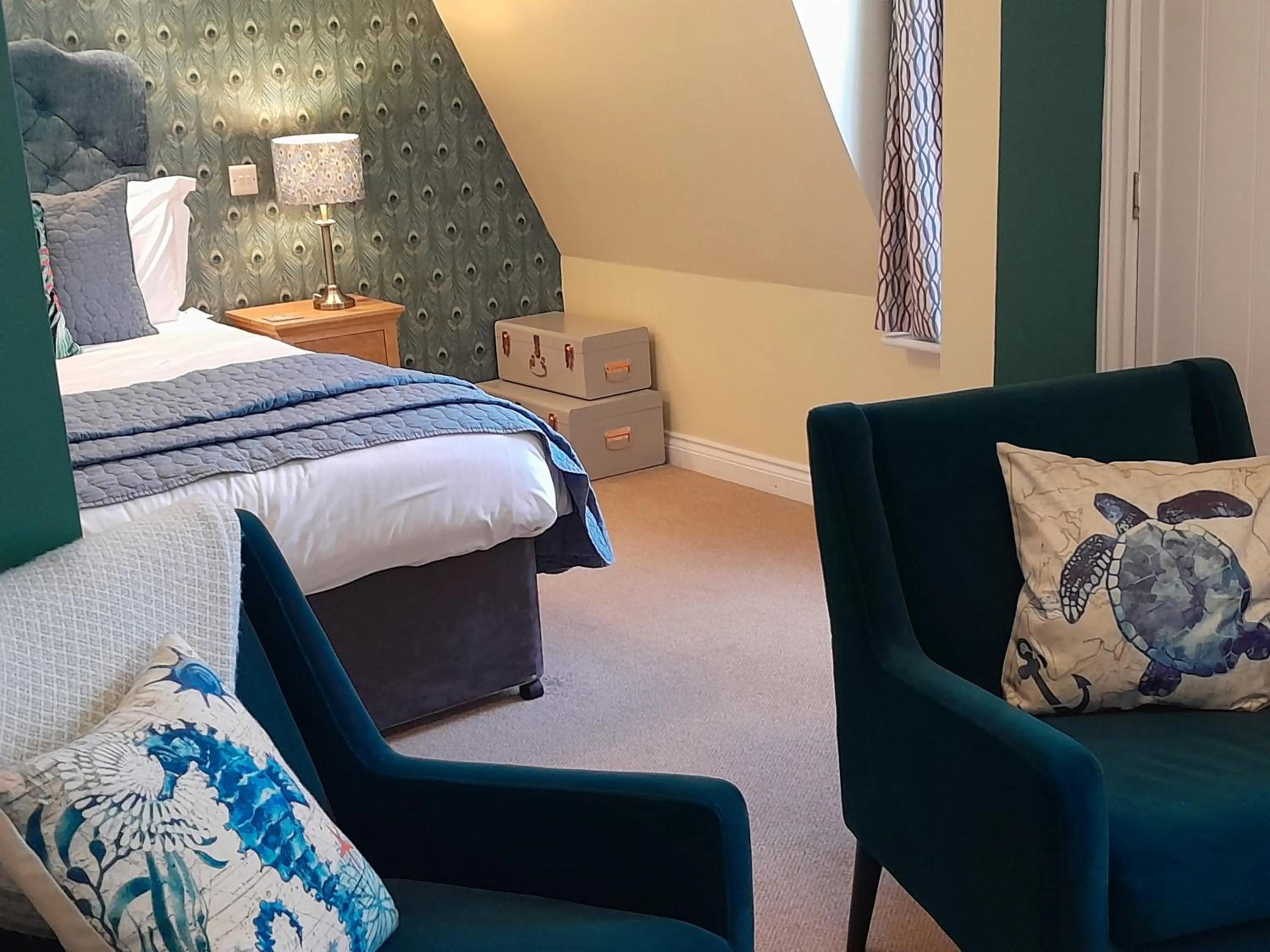 Seating area, Bed in The Briarfields